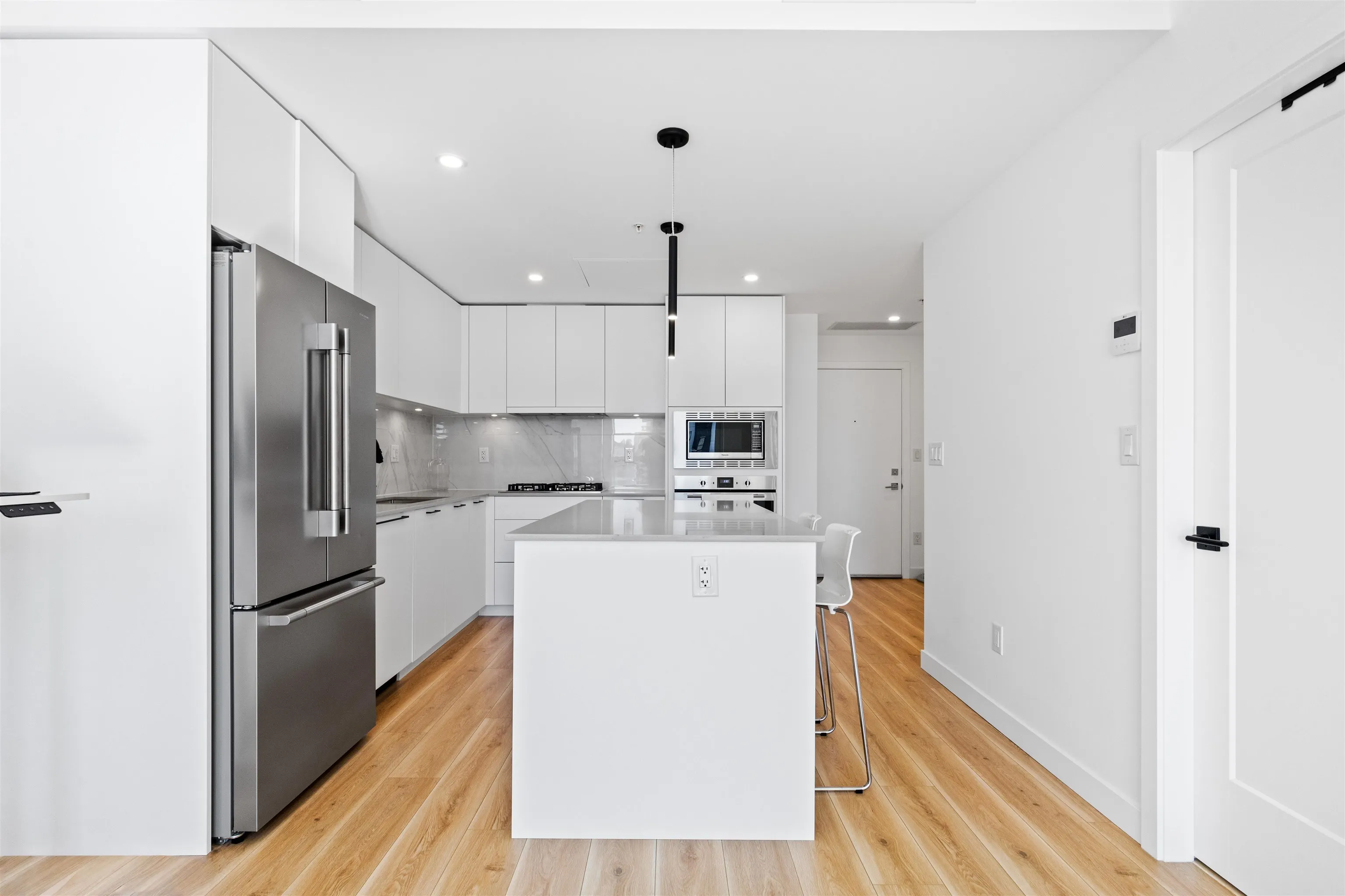 404 8551 85 Avenue