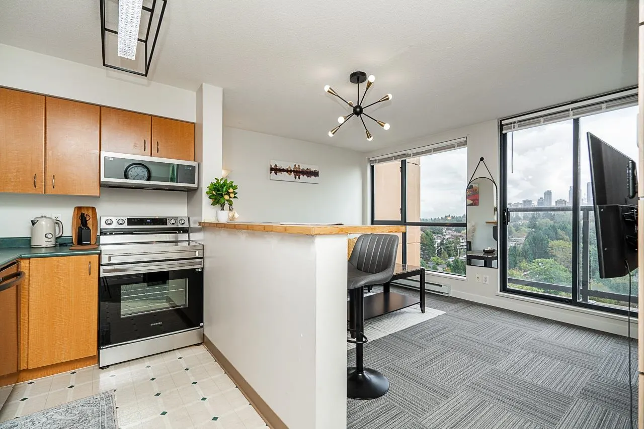 1501 5288 Melbourne Street