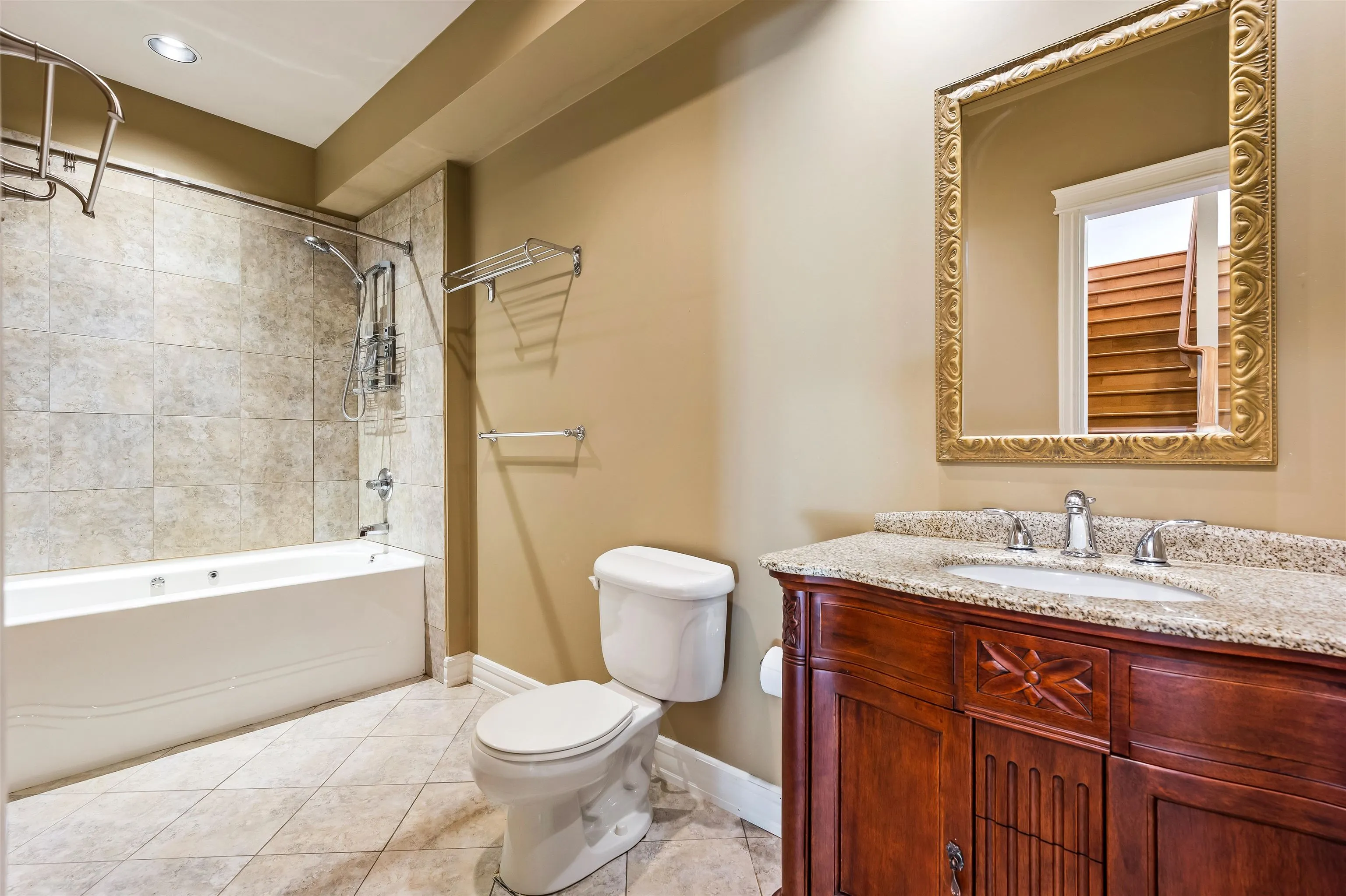 35 35931 Empress Drive