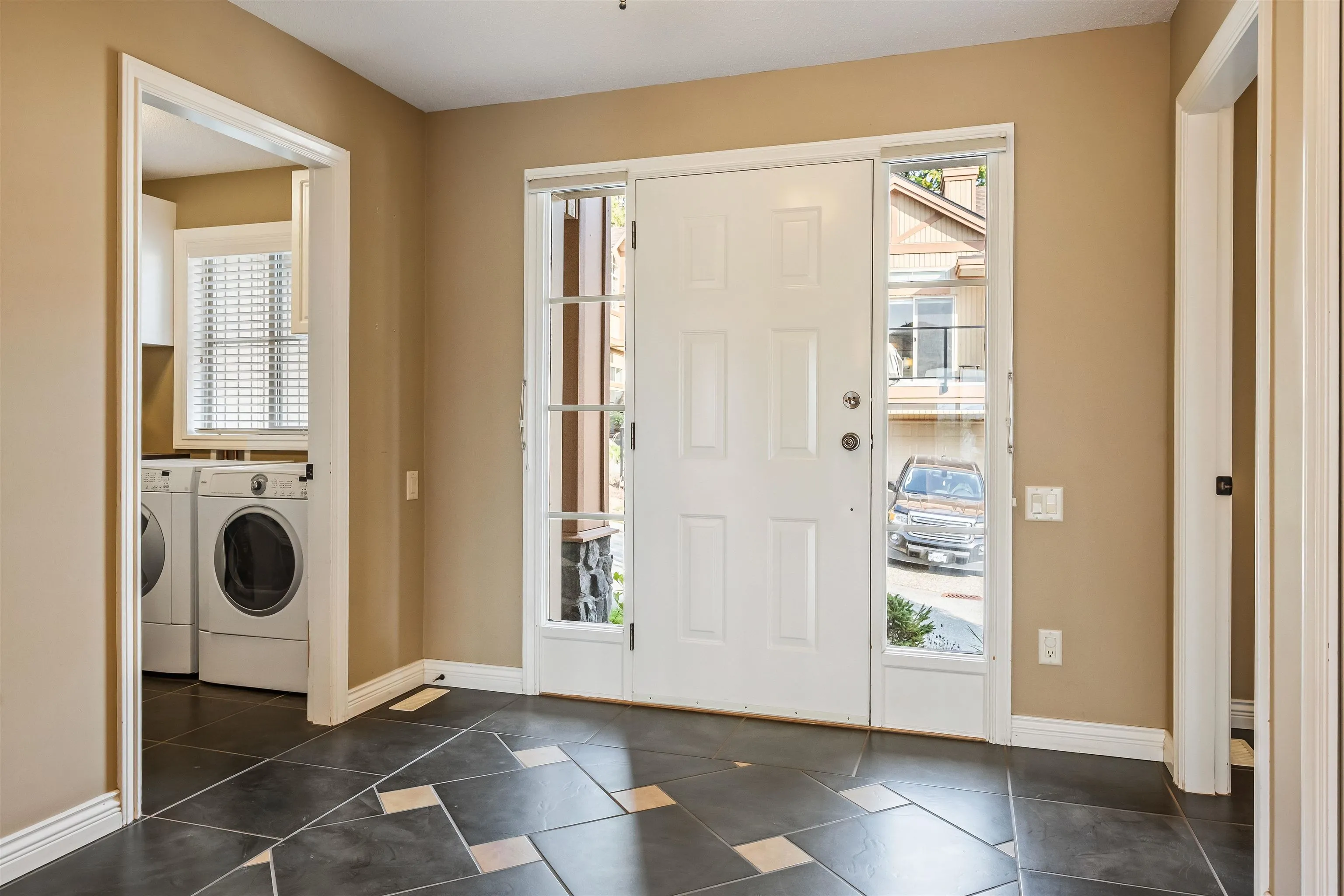 35 35931 Empress Drive