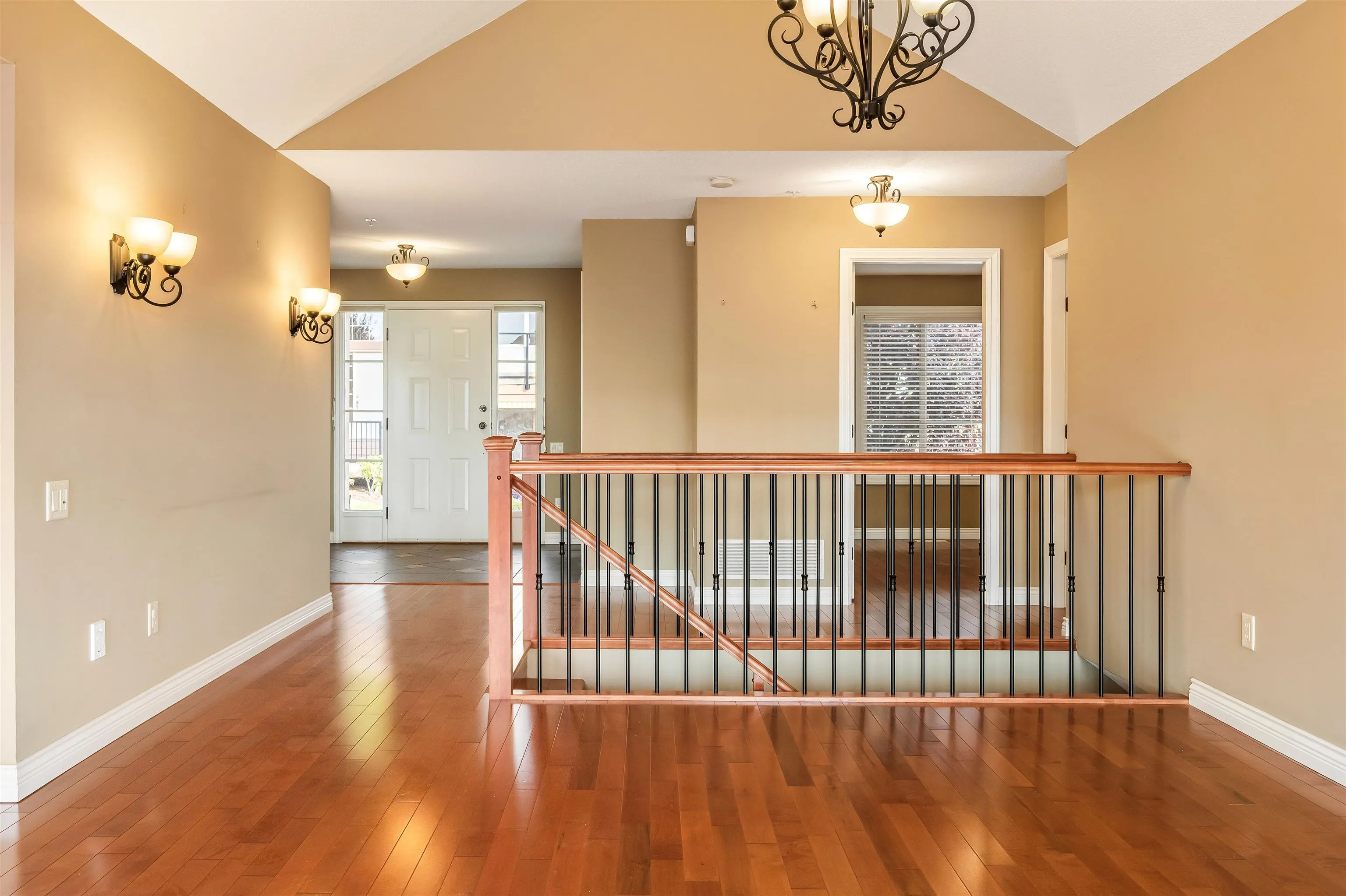 35 35931 Empress Drive