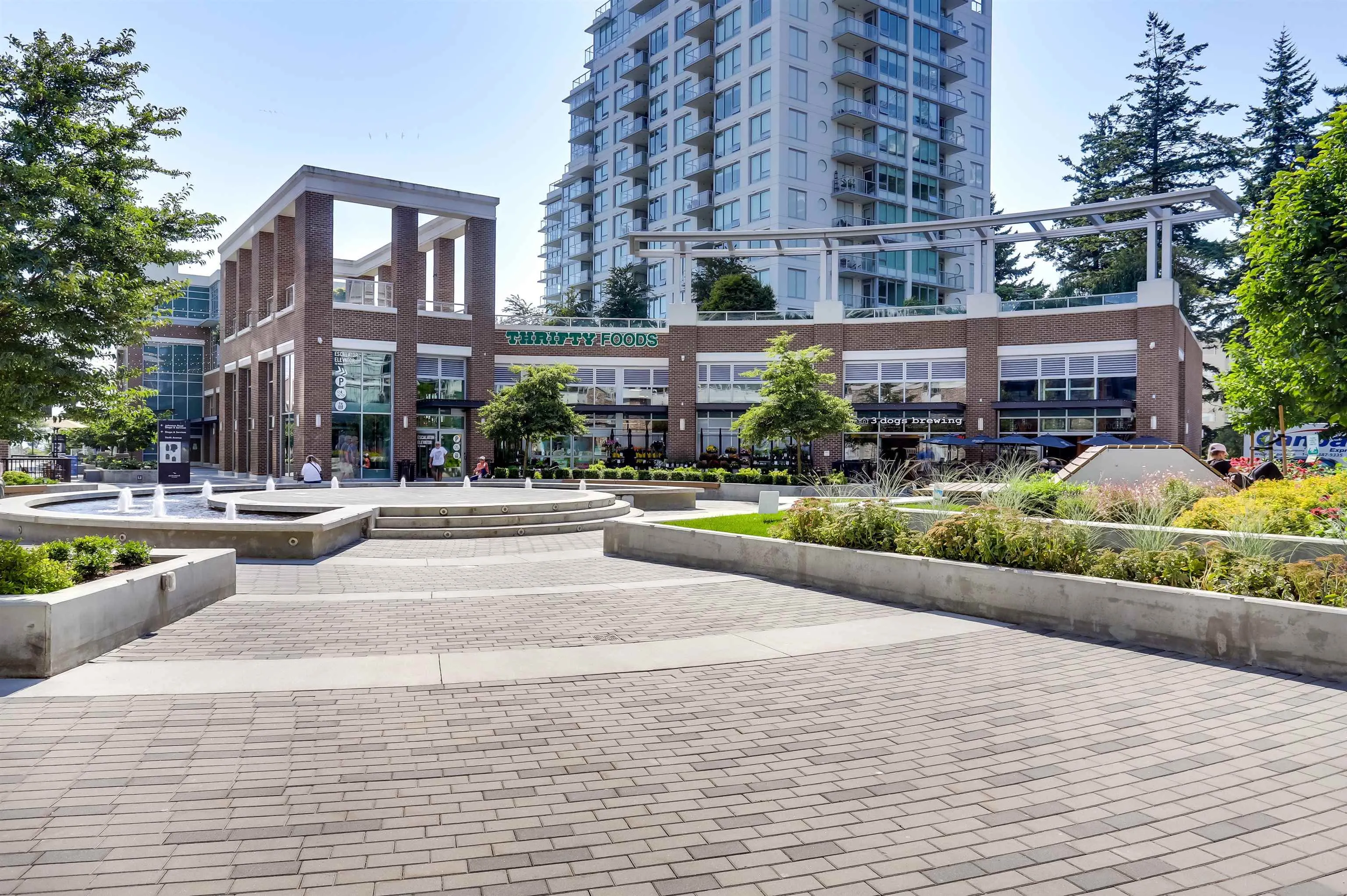 201 1389 Winter Street