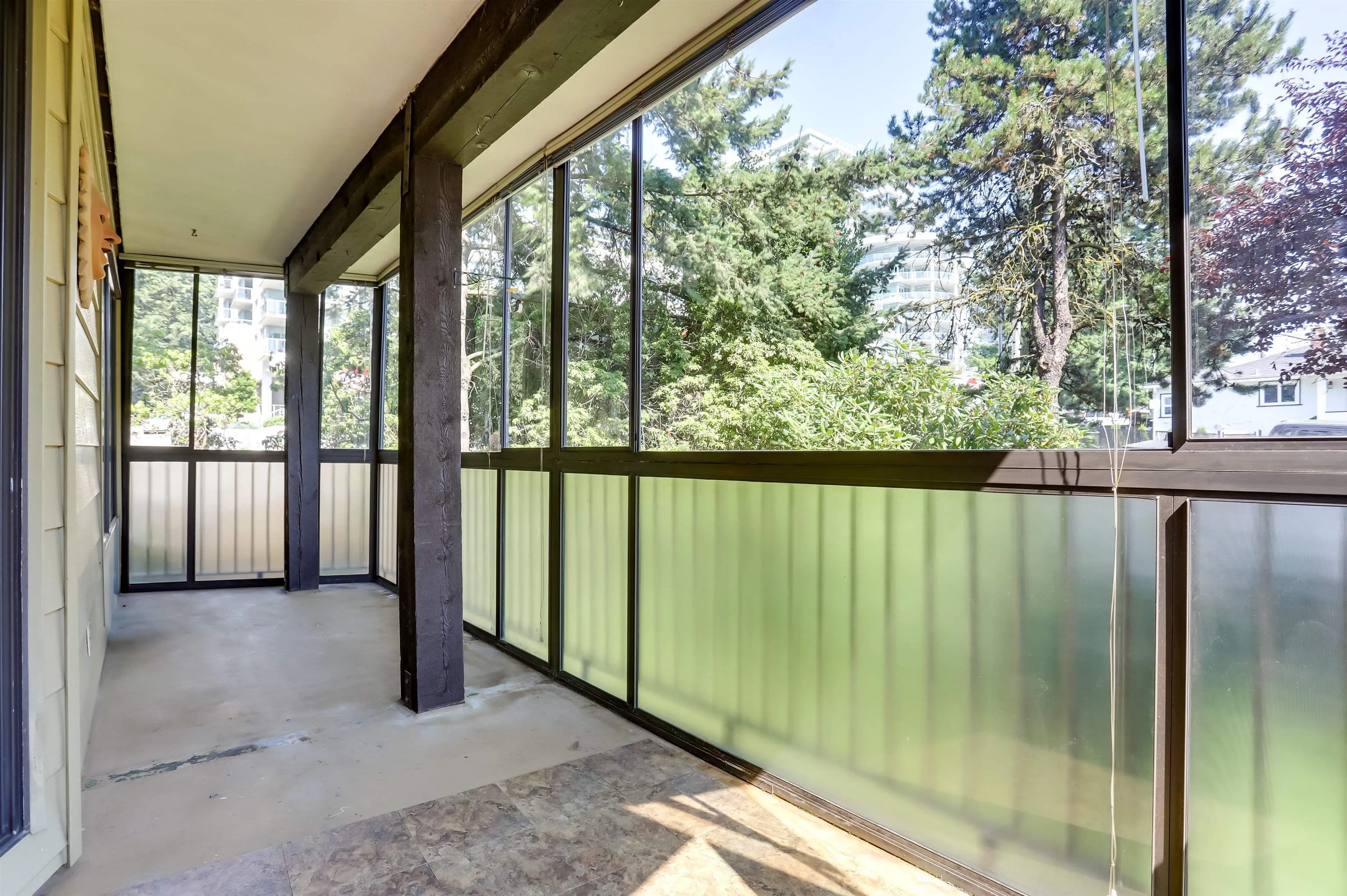 201 1389 Winter Street