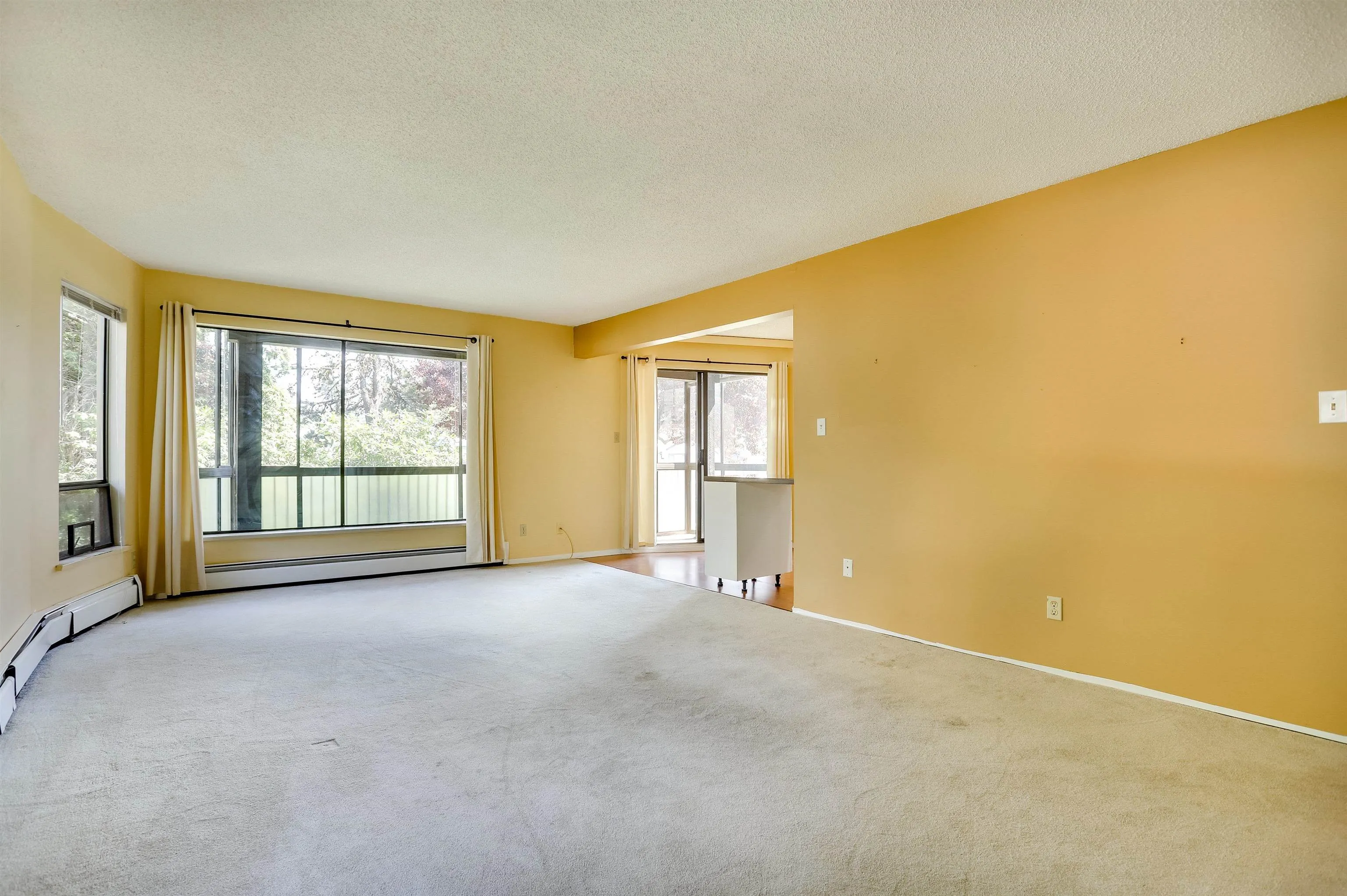 201 1389 Winter Street