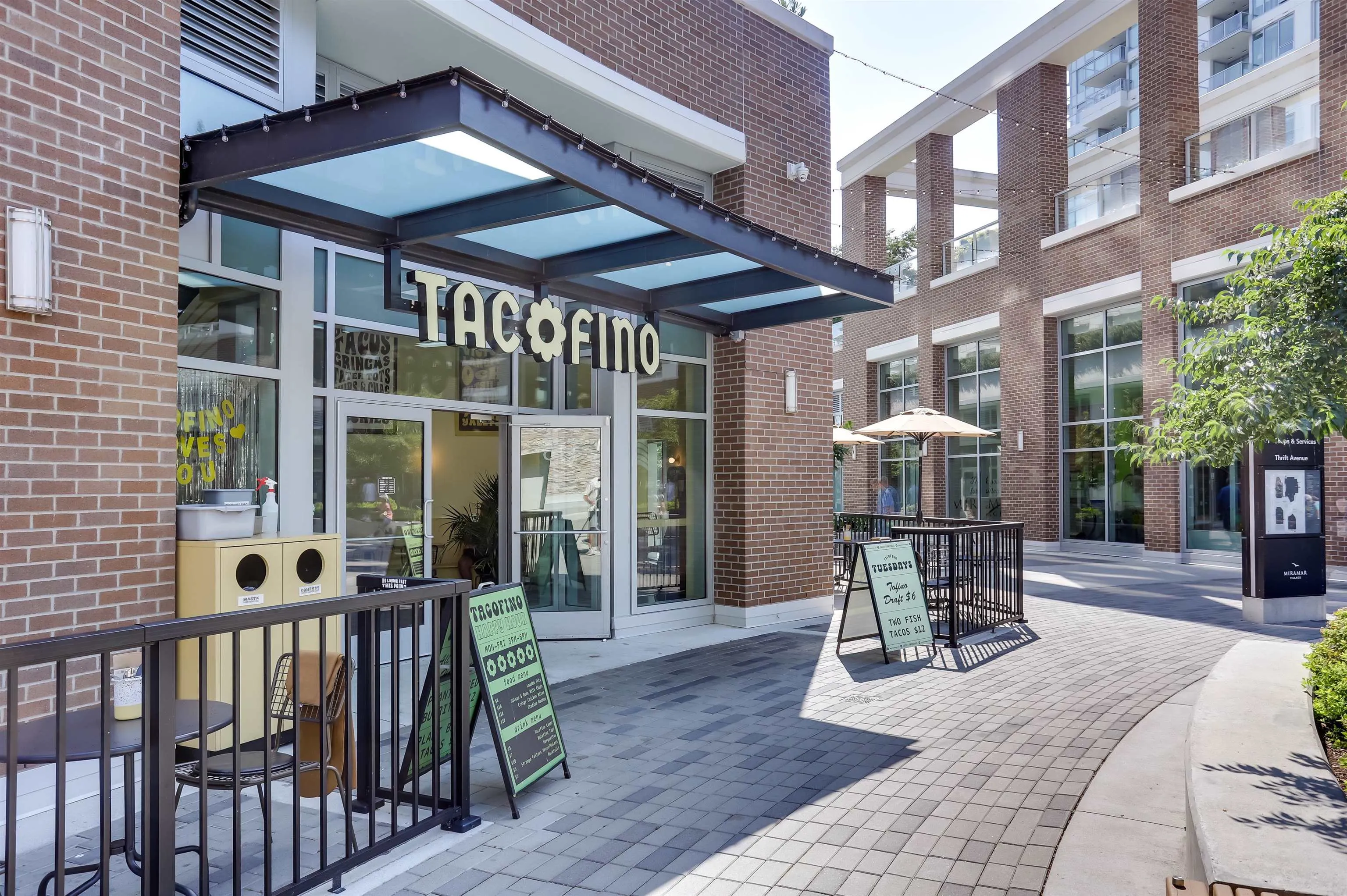 201 1389 Winter Street