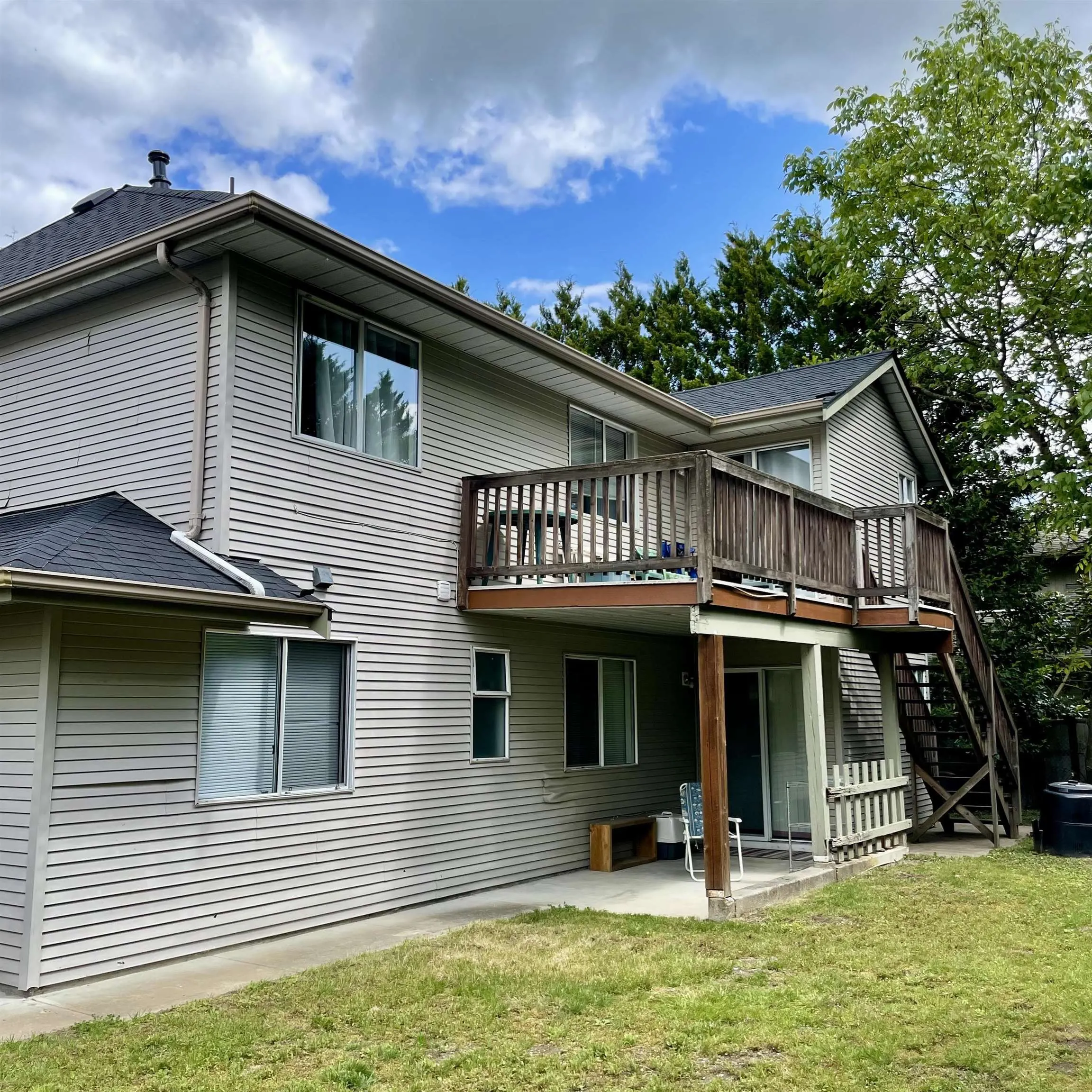 21854 Lougheed Highway