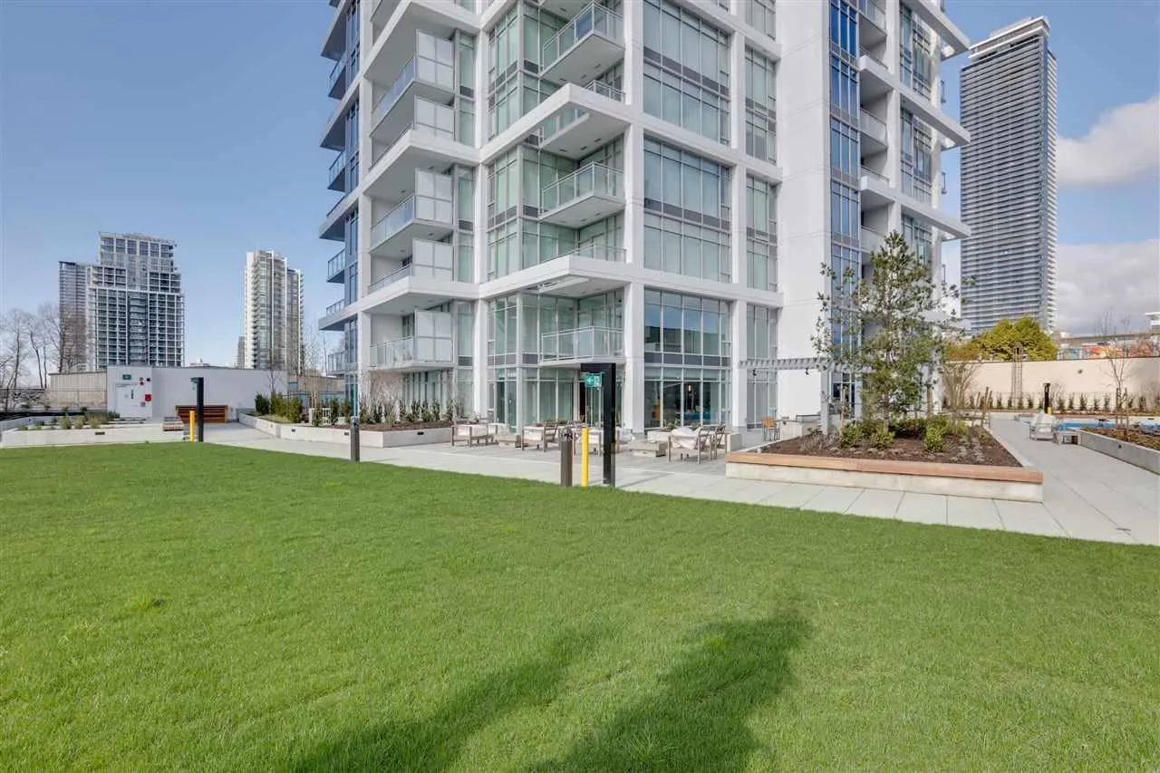 1107 2288 Alpha Avenue