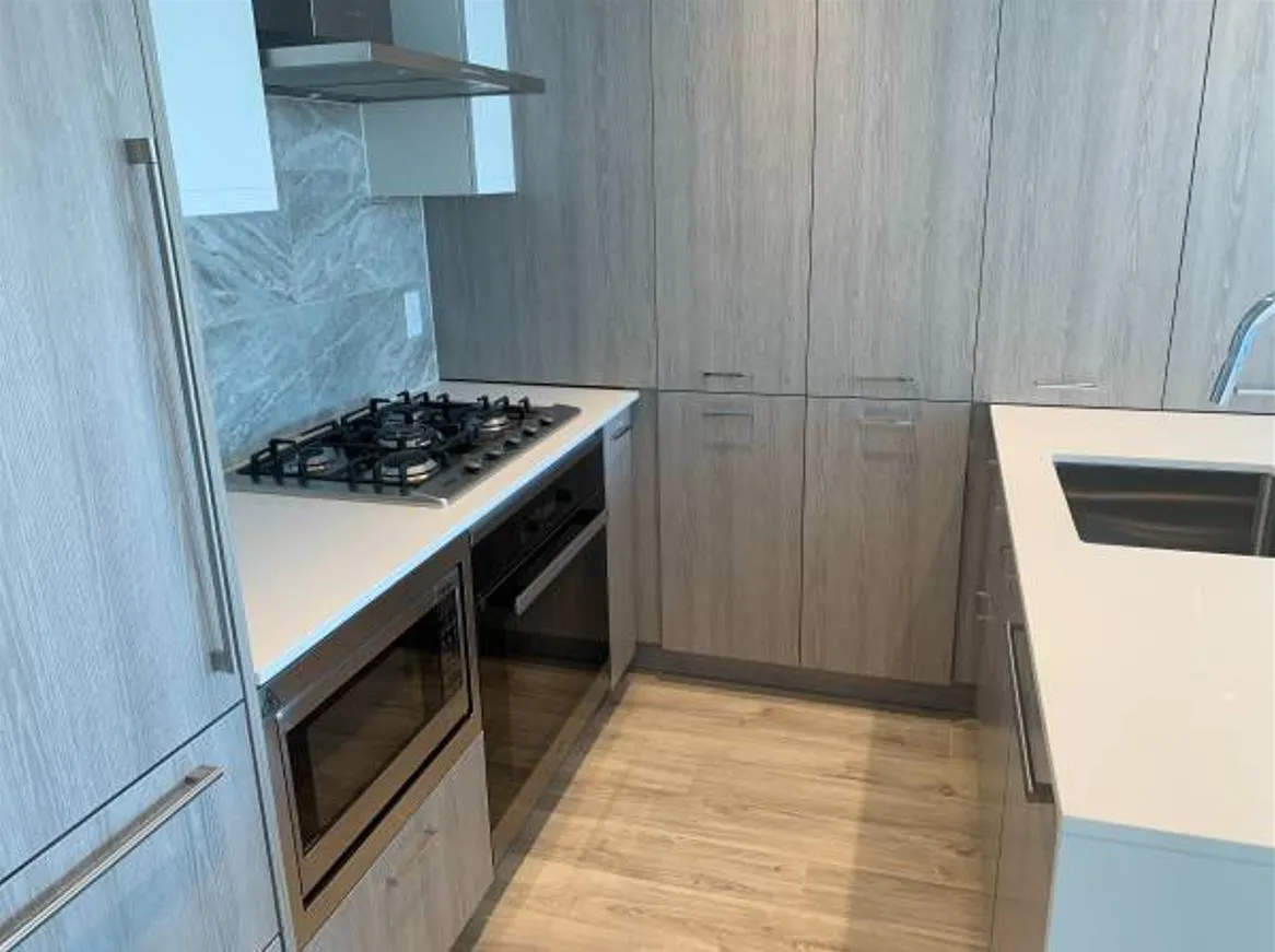 1107 2288 Alpha Avenue