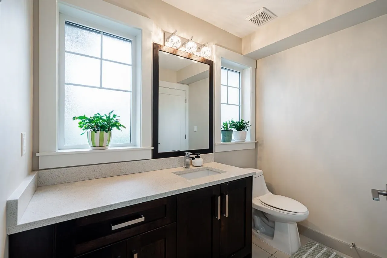 22 10151 240th Street