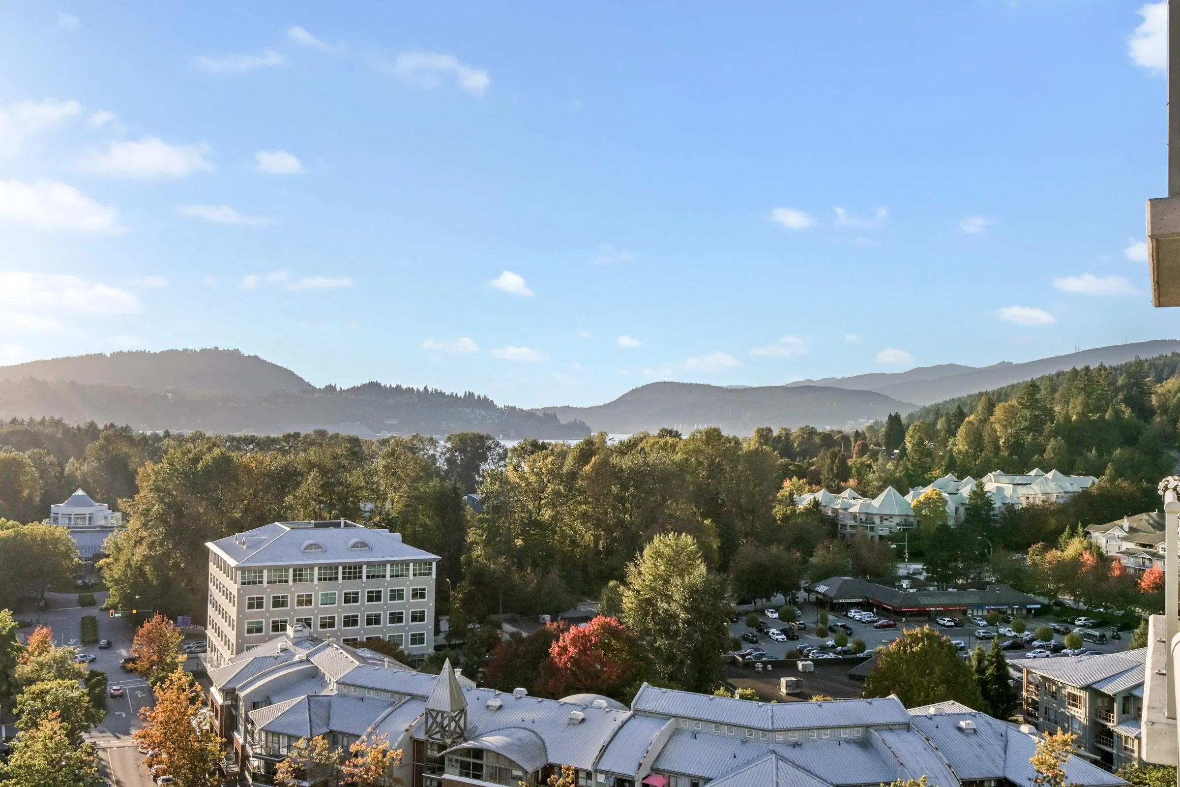 1303 295 Guildford Way