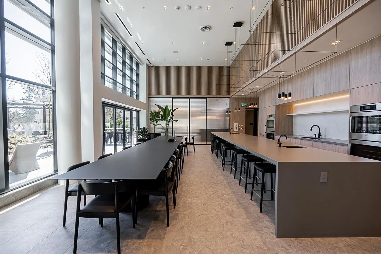 874 6600 Minoru Boulevard