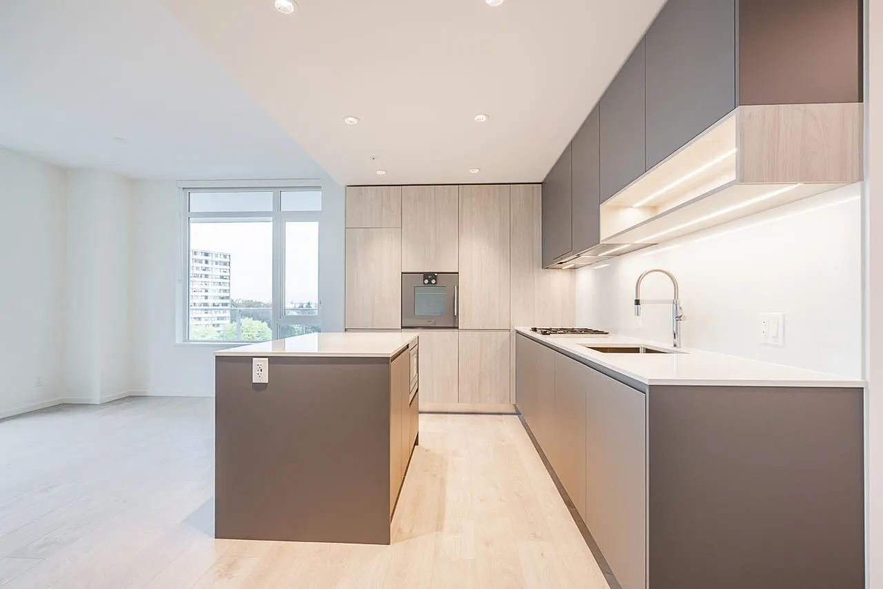 874 6600 Minoru Boulevard