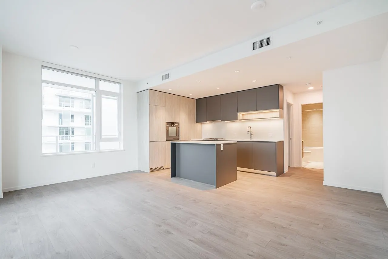 874 6600 Minoru Boulevard