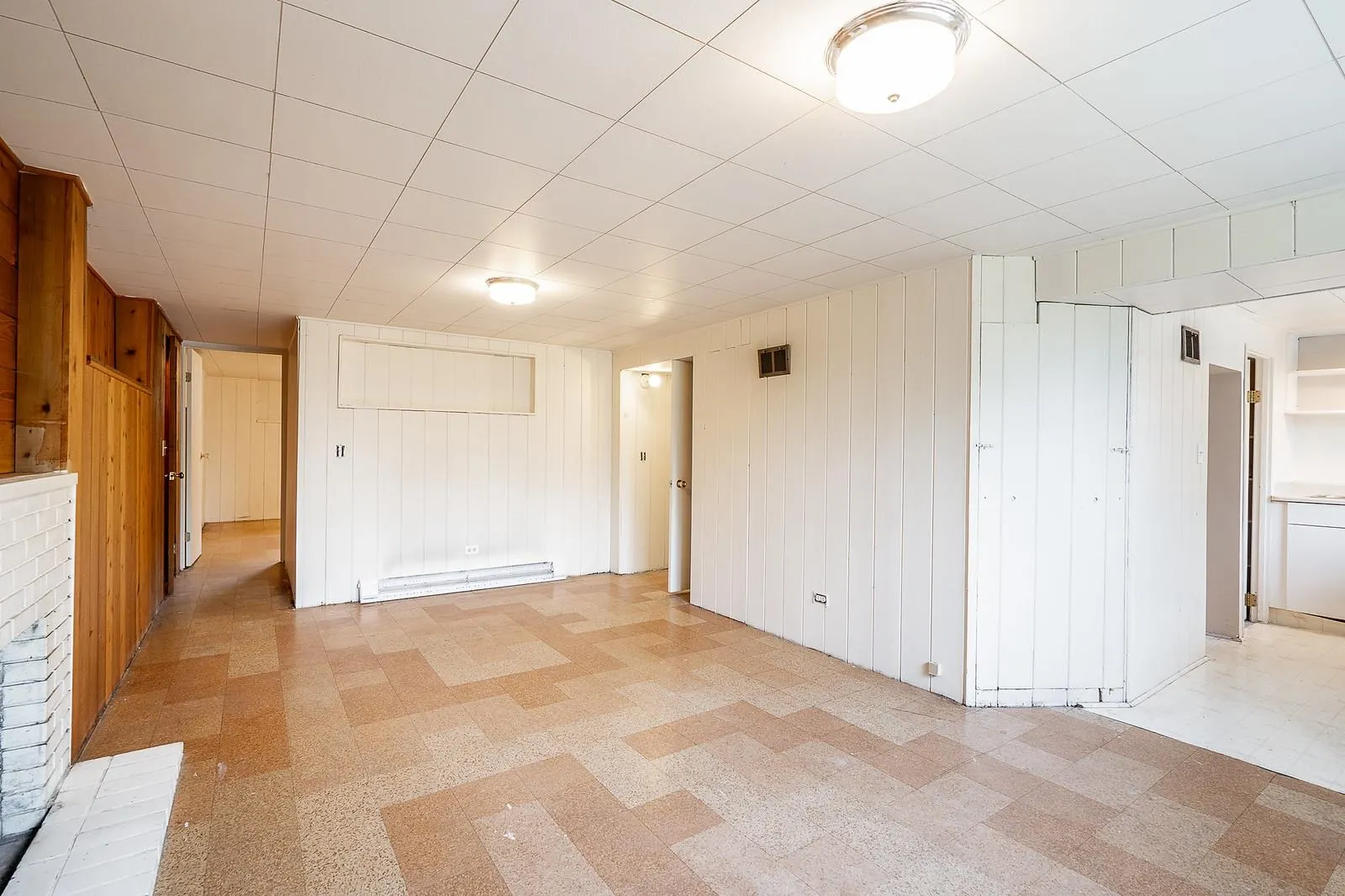 319 Churchill Avenue