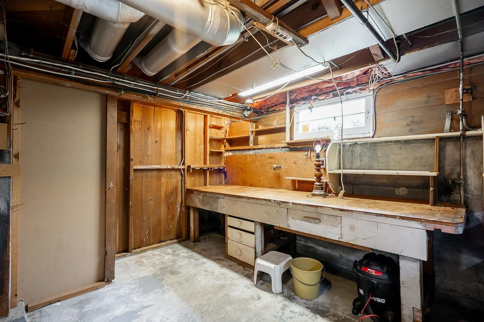 319 Churchill Avenue