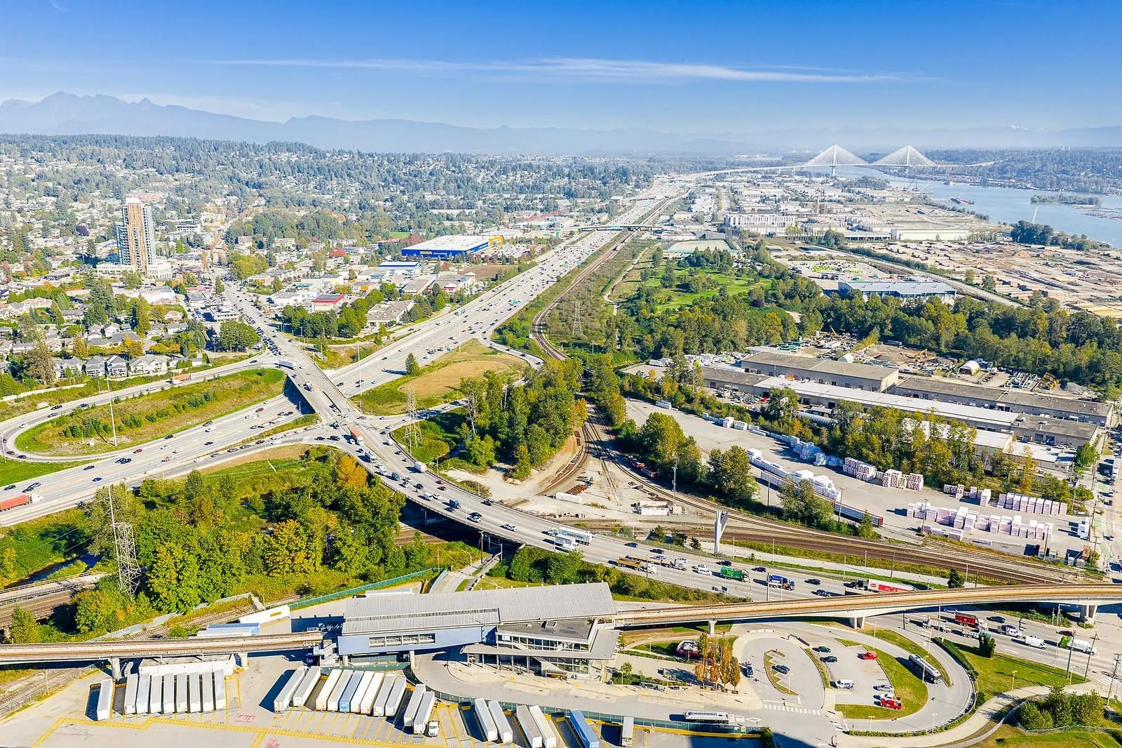 319 Churchill Avenue