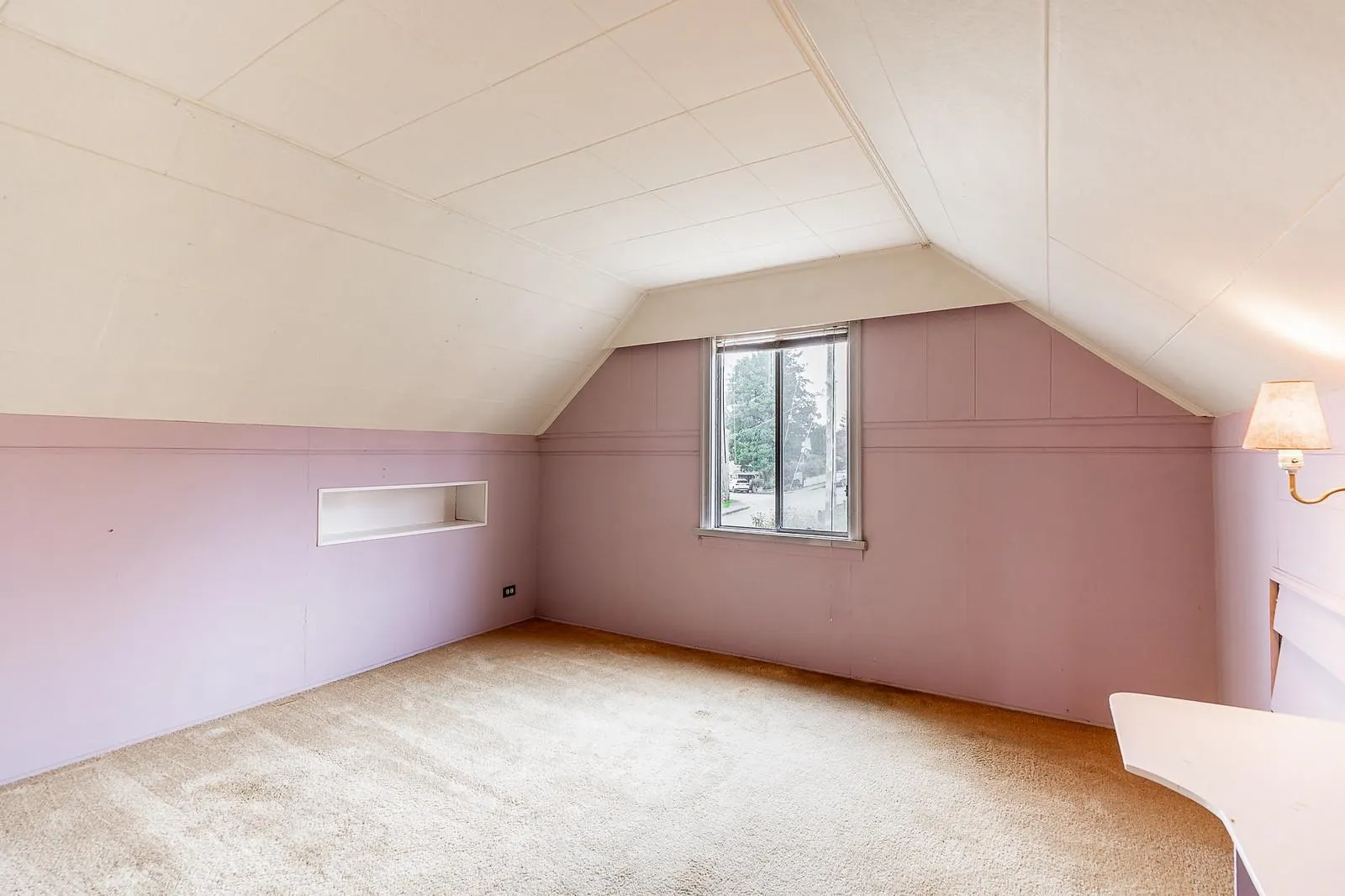 319 Churchill Avenue