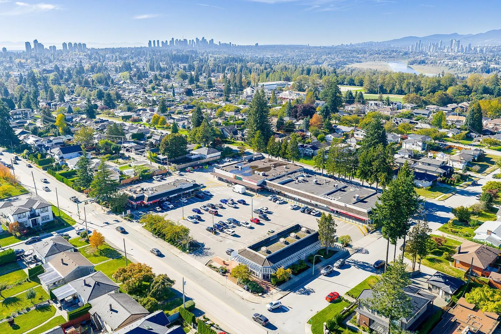 319 Churchill Avenue