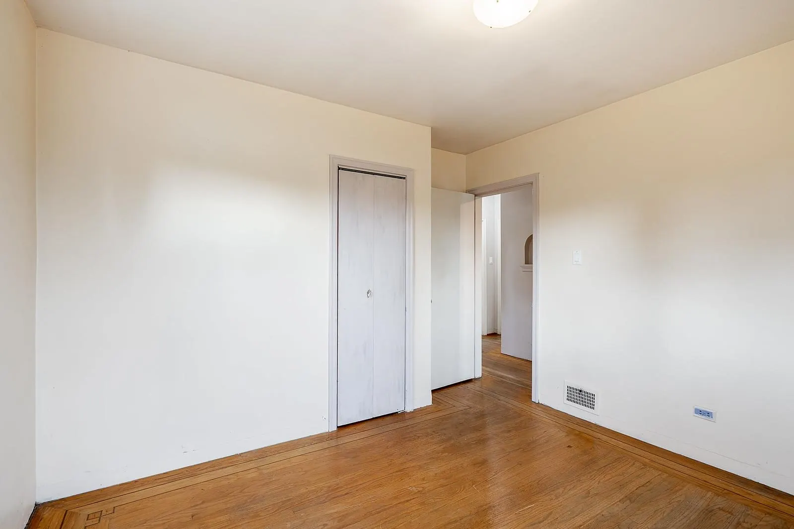 319 Churchill Avenue