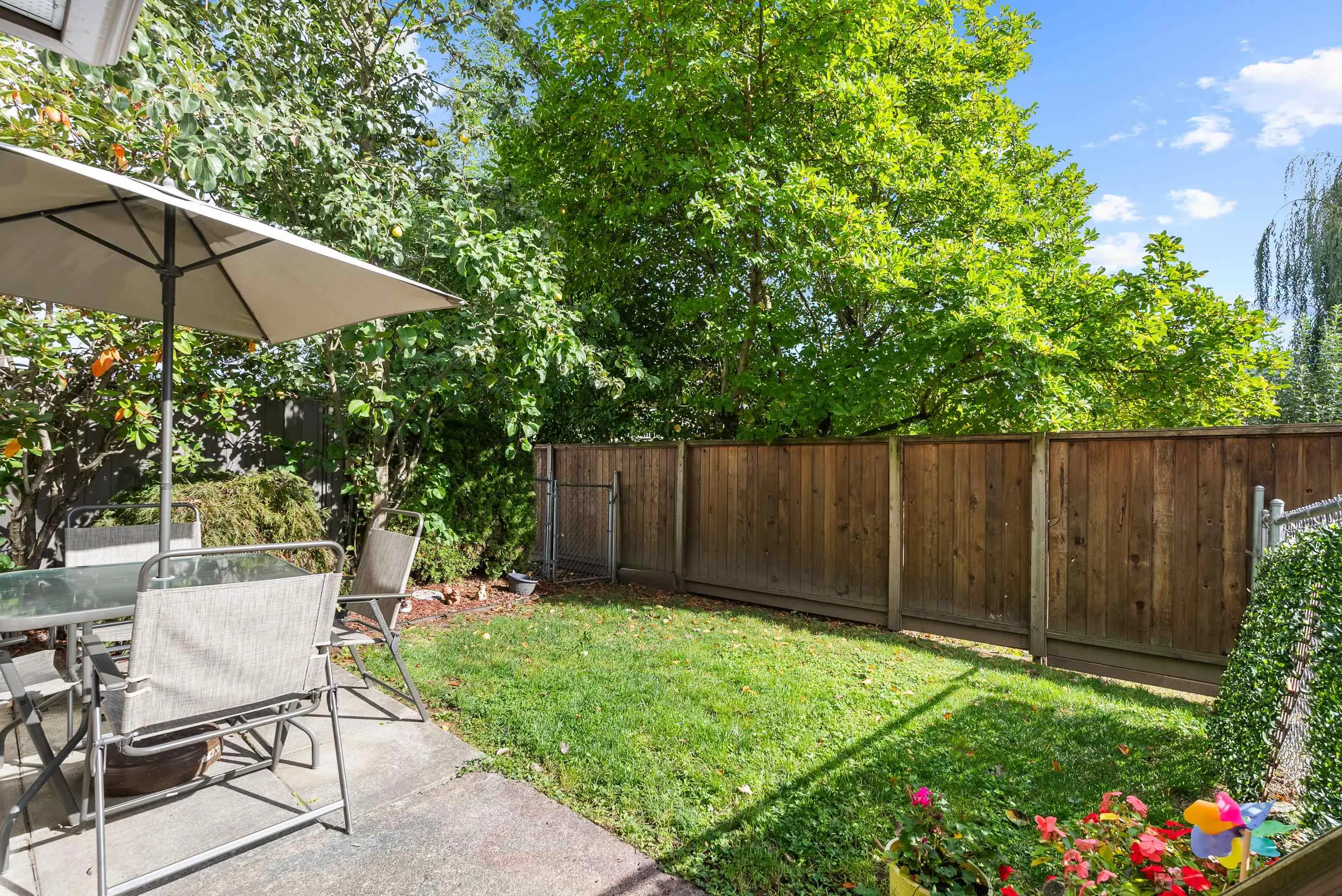 46 45740 Thomas Road