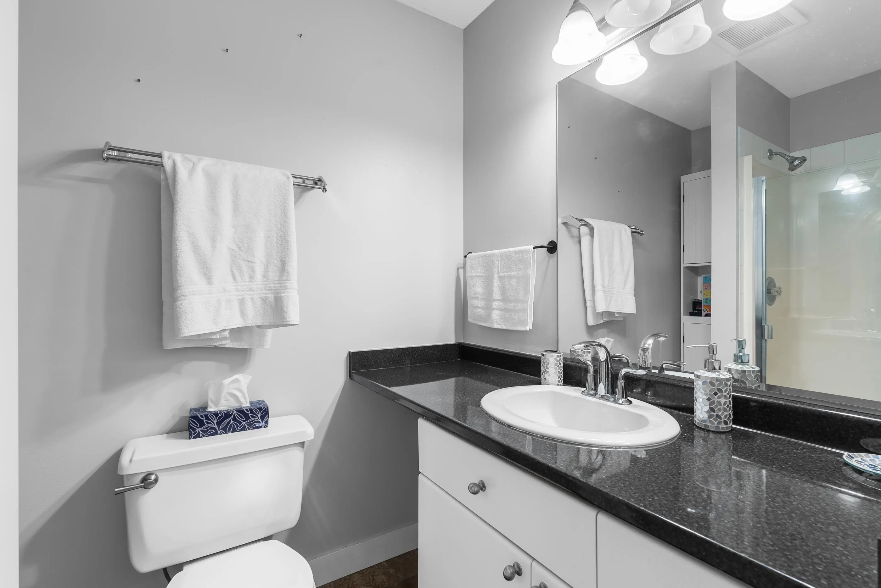 46 45740 Thomas Road