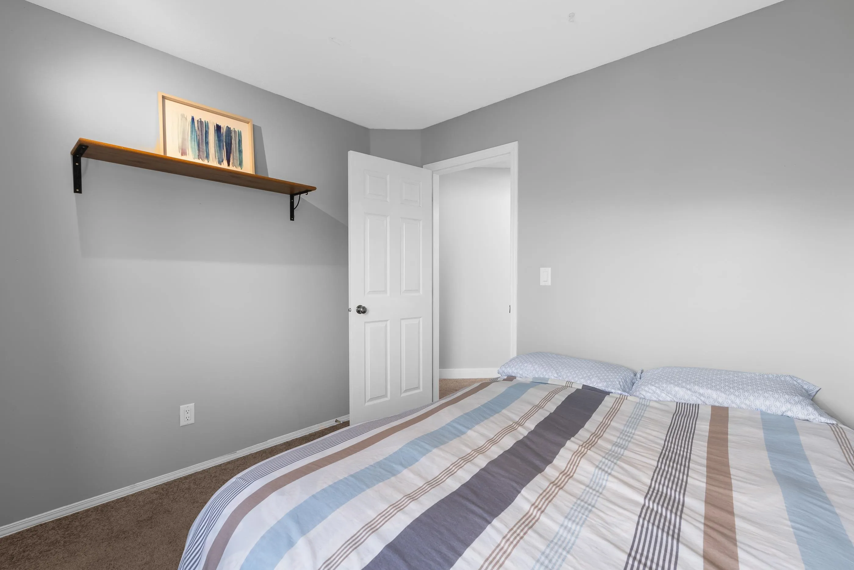 46 45740 Thomas Road