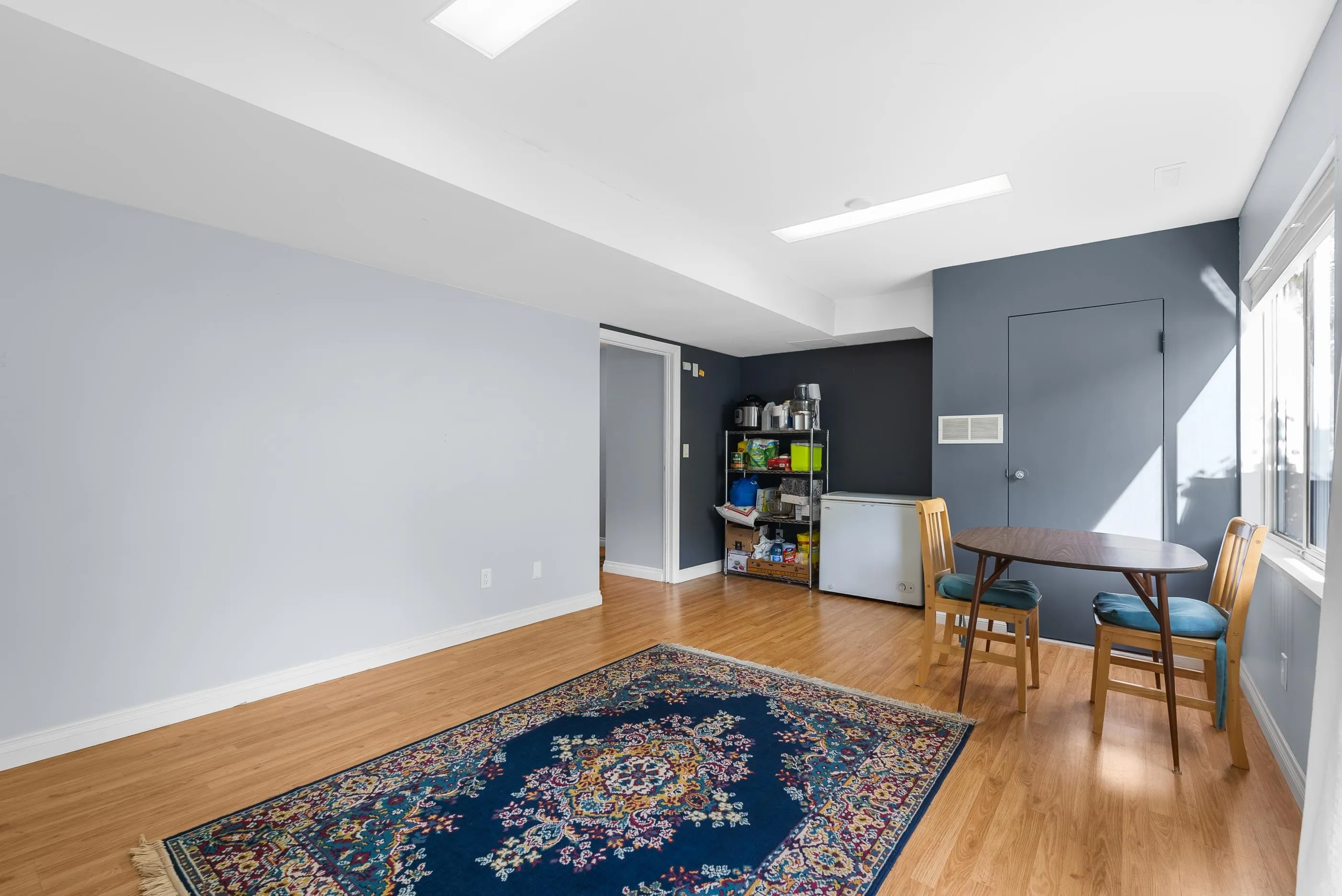 46 45740 Thomas Road