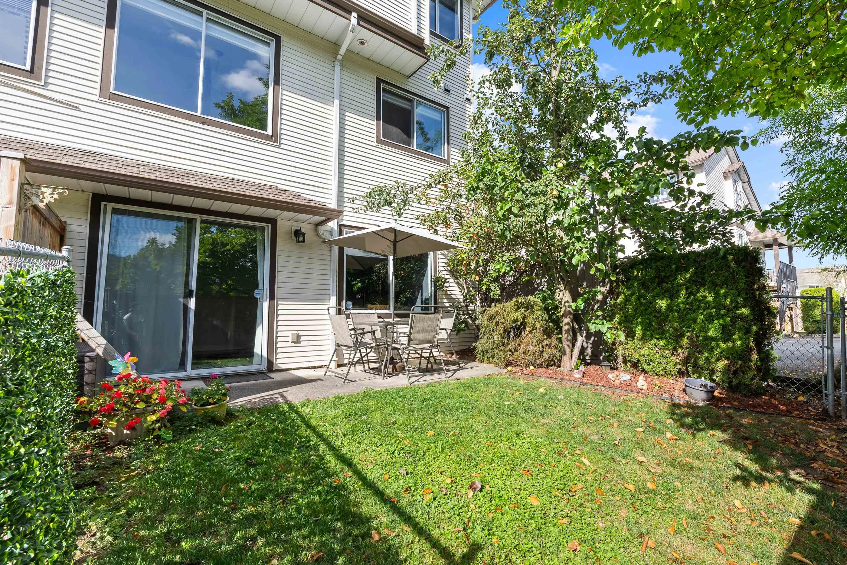 46 45740 Thomas Road