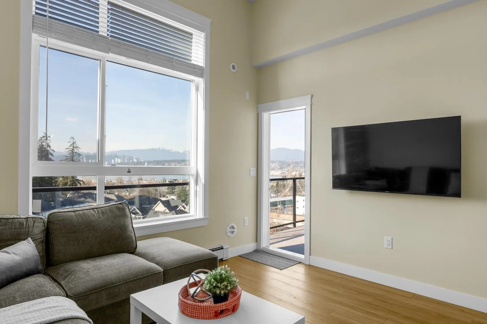 612 11077 Ravine Road Road
