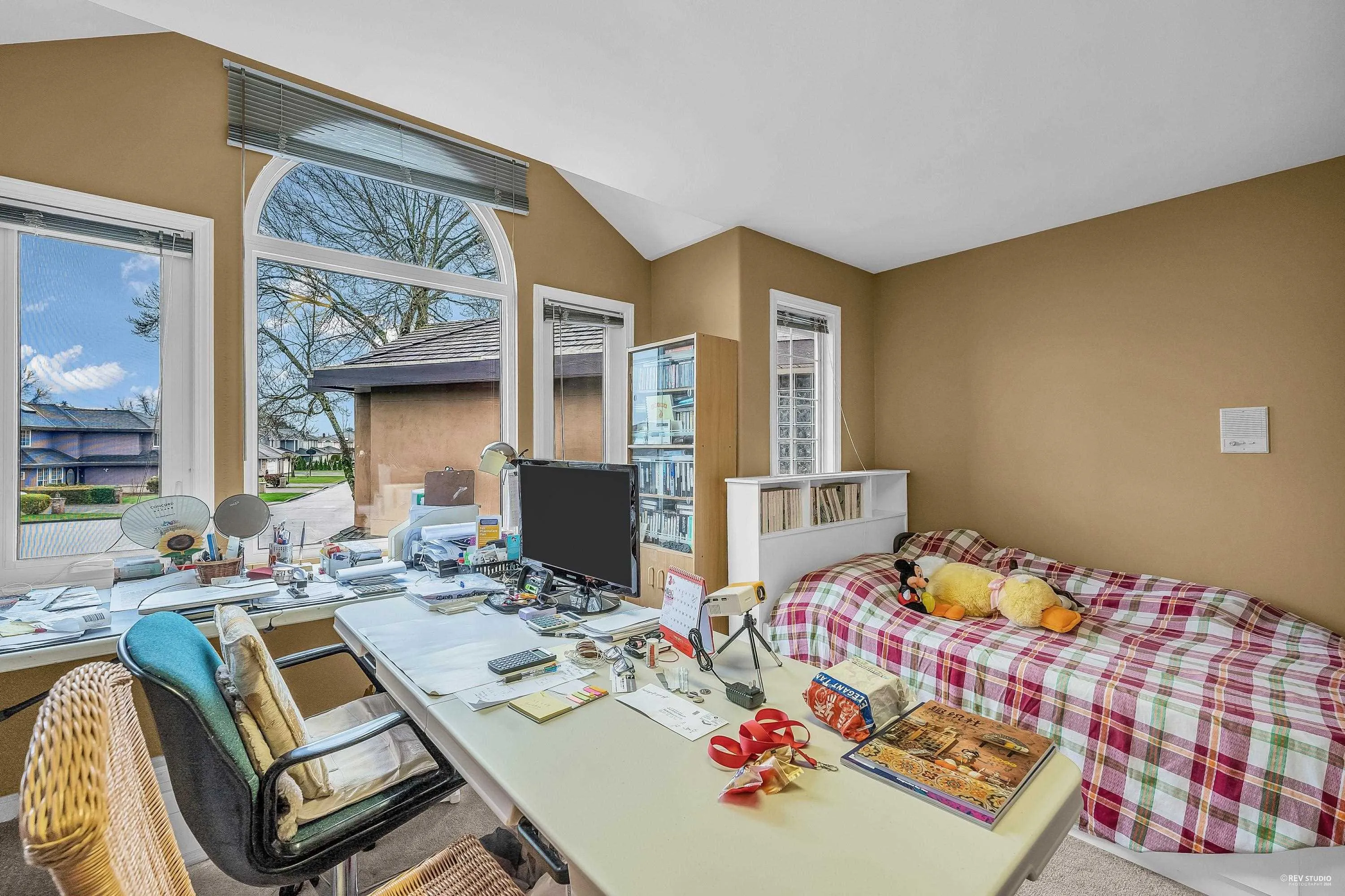 3817 Mckay Place