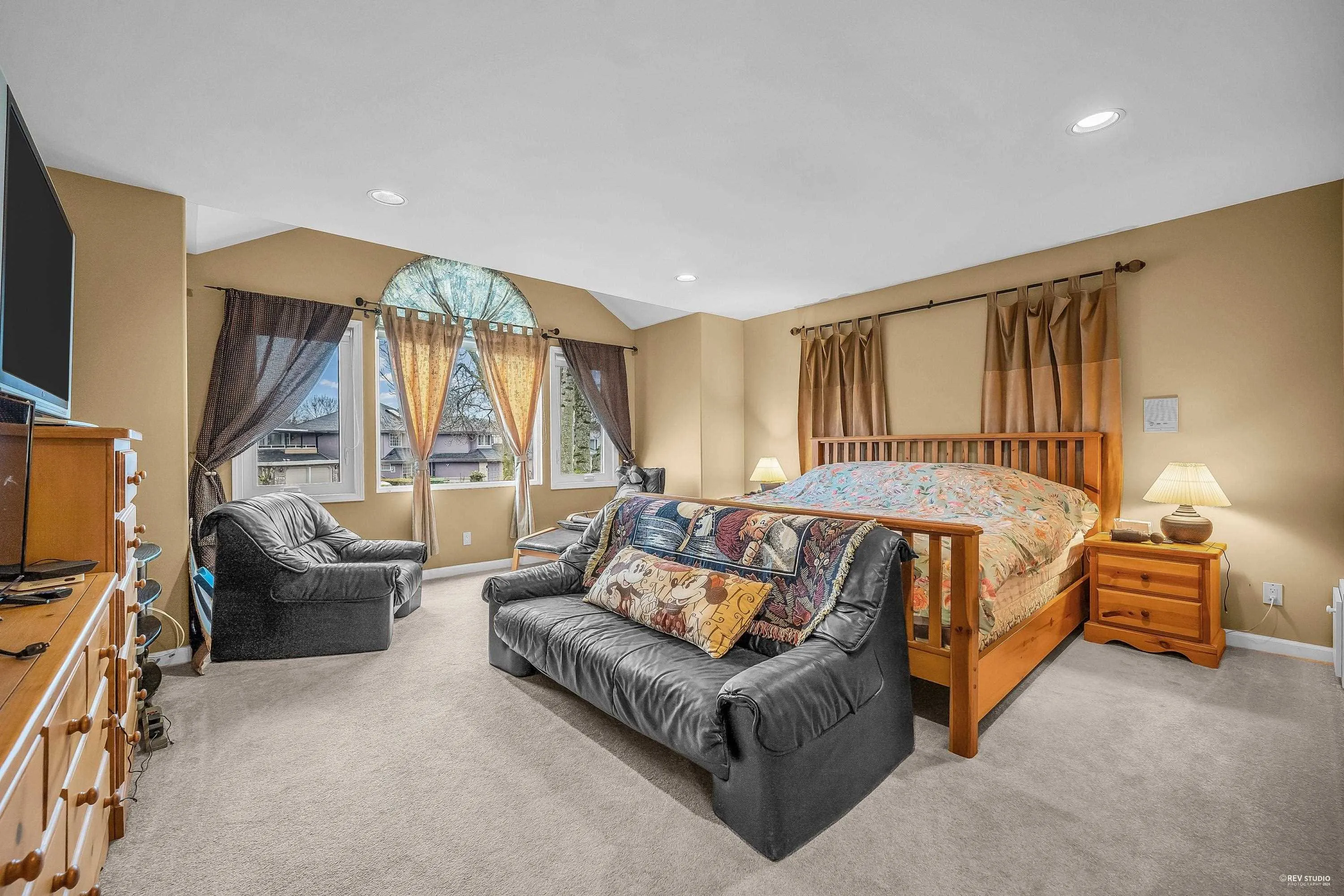 3817 Mckay Place