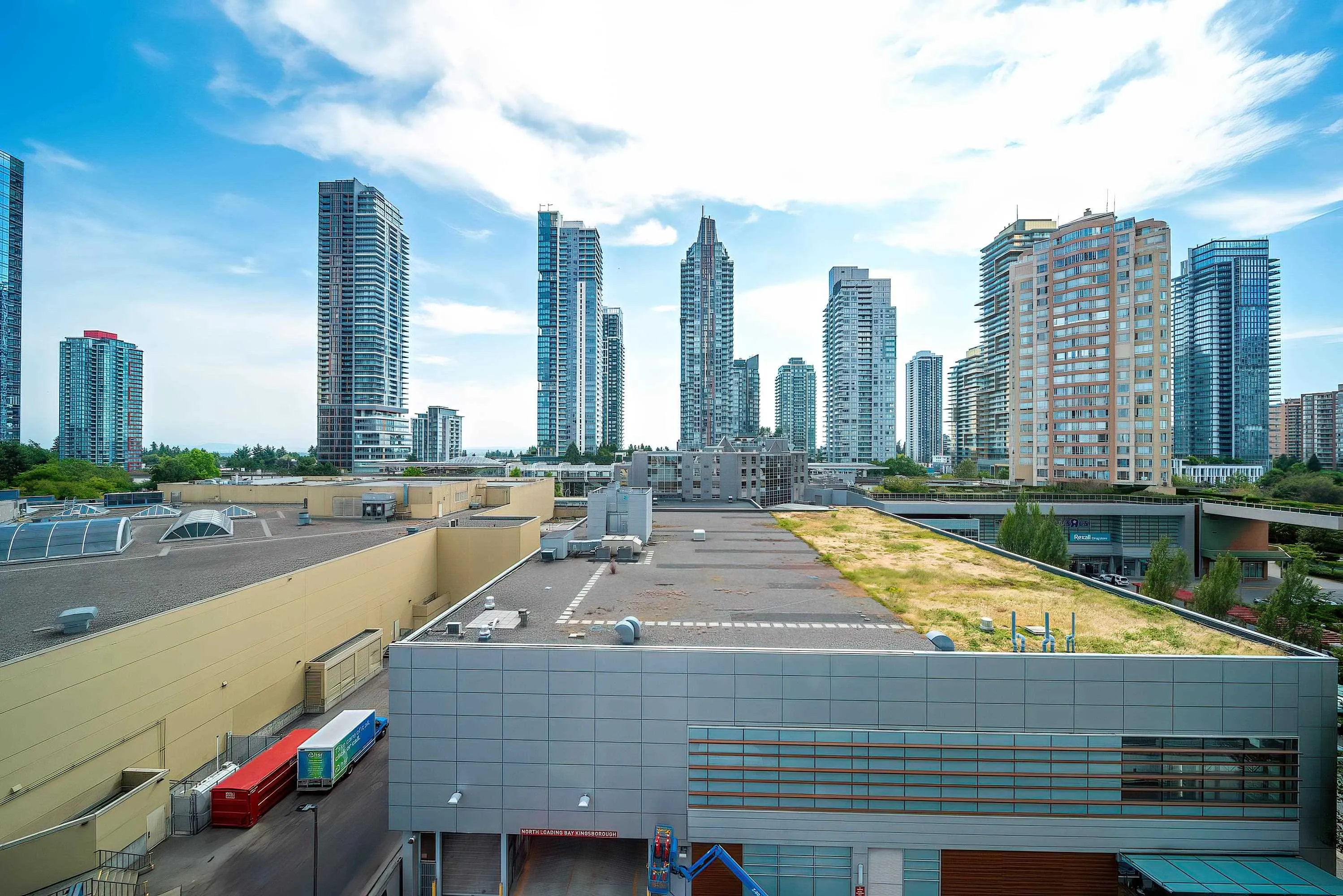 802 6098 Station Street