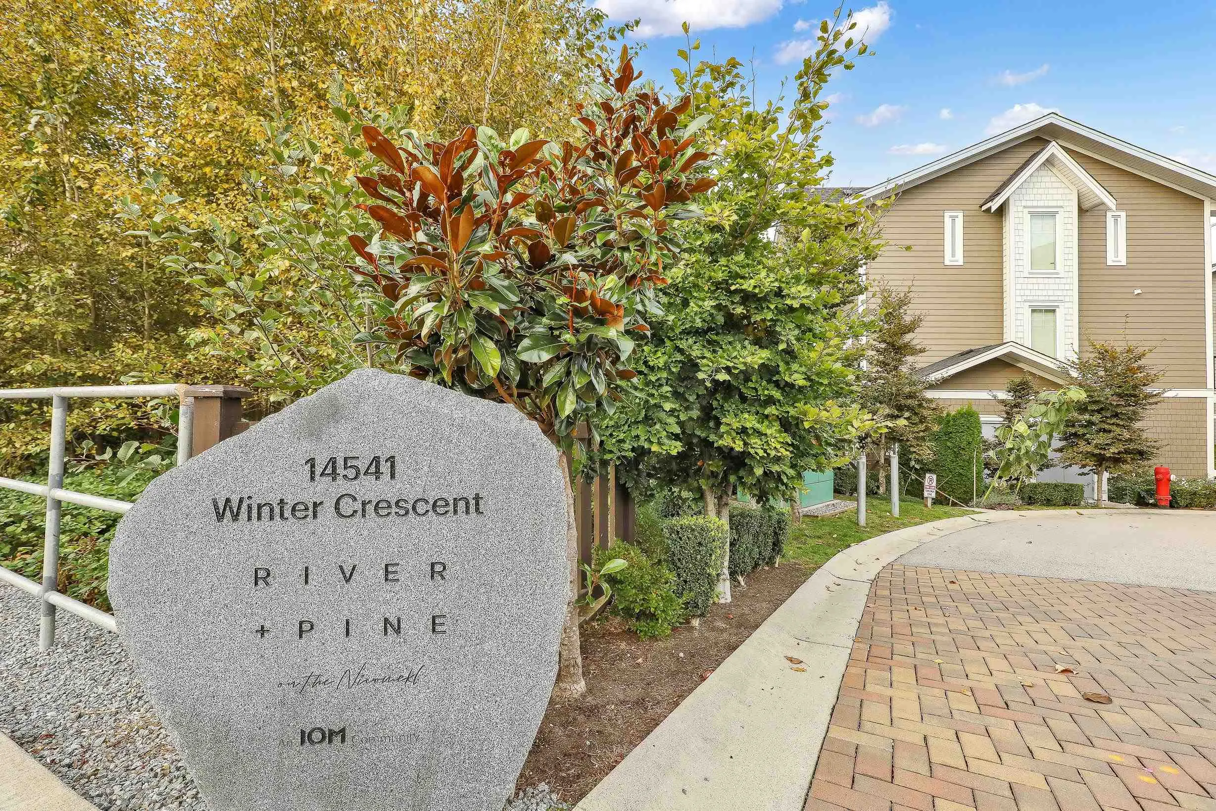 39 14541 Winter Crescent