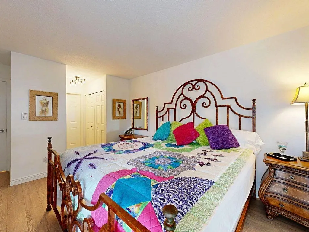 106 1467 Martin Street