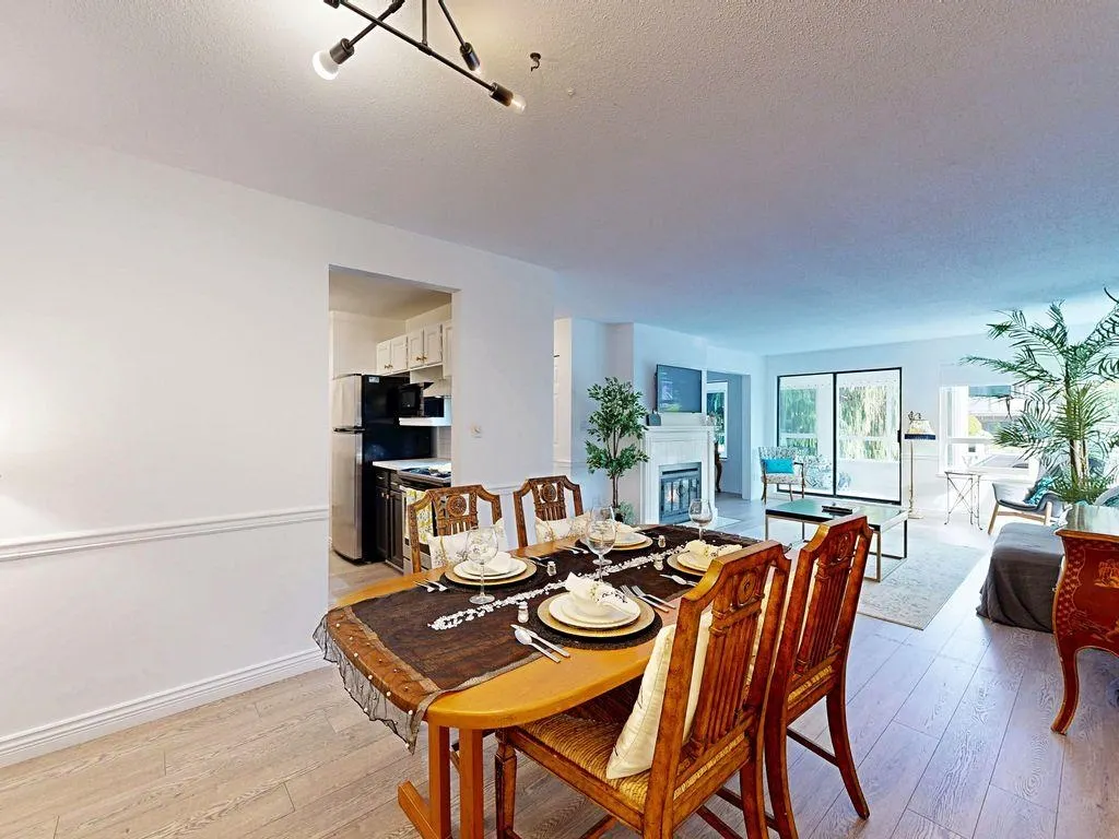 106 1467 Martin Street