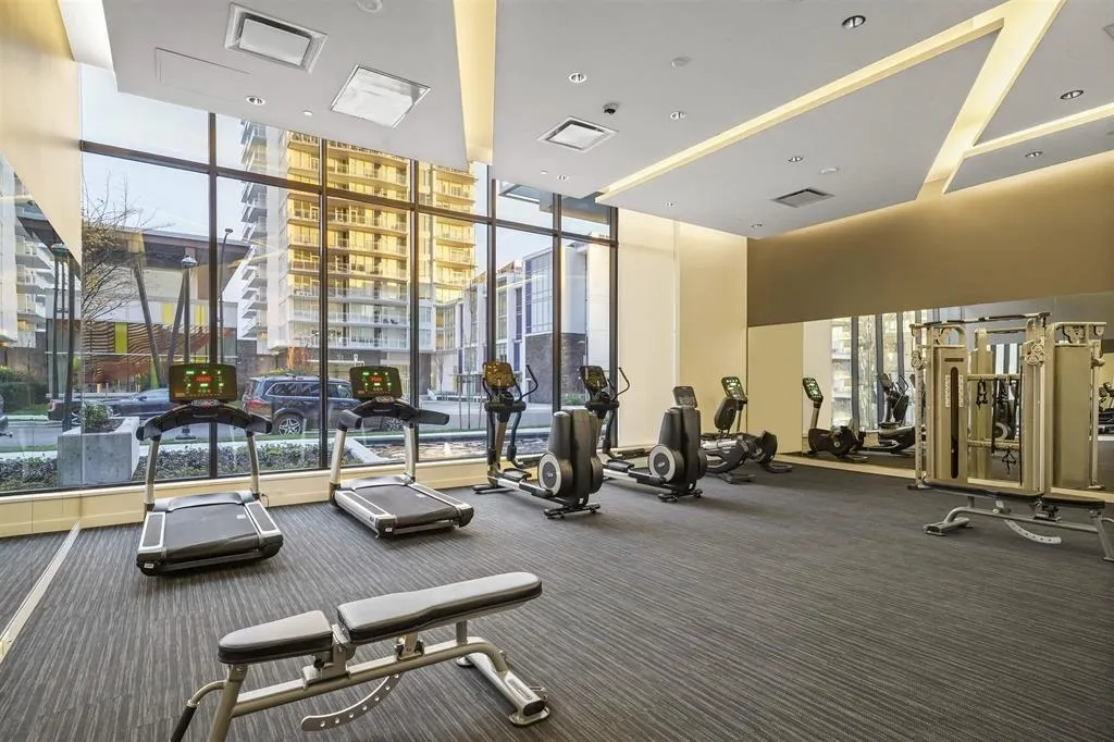 2503 6699 Dunblane Avenue