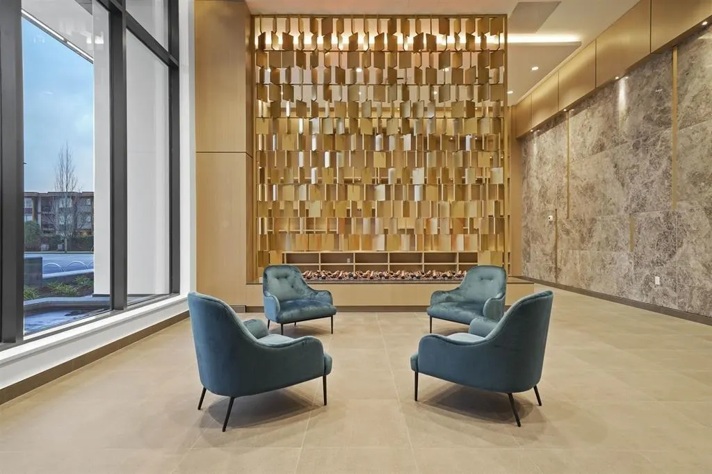 2503 6699 Dunblane Avenue