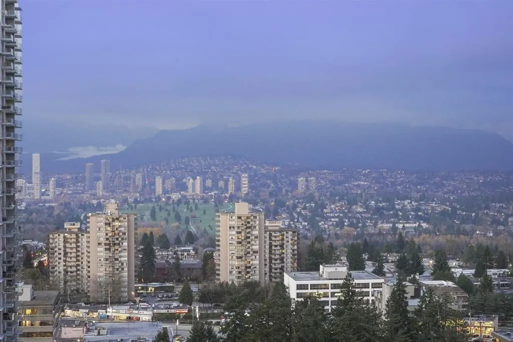 2503 6699 Dunblane Avenue