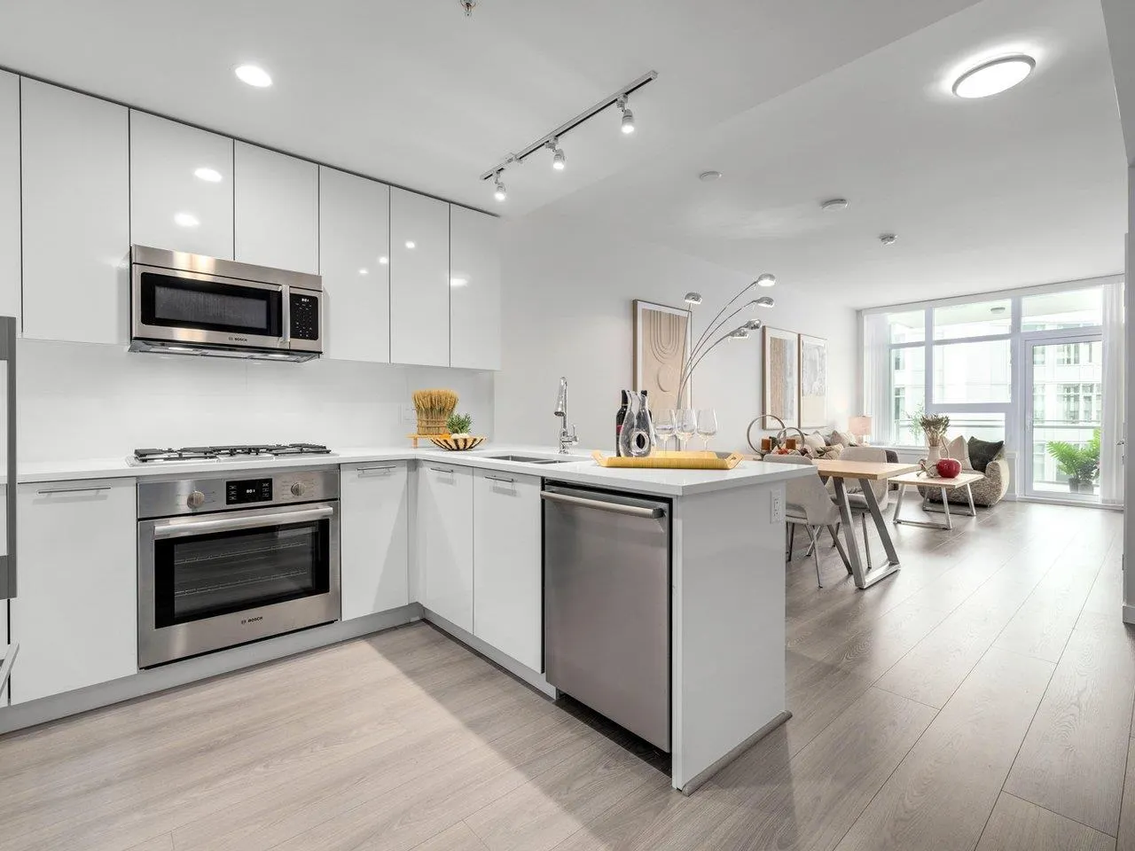 1502 3268 Carscallen Road
