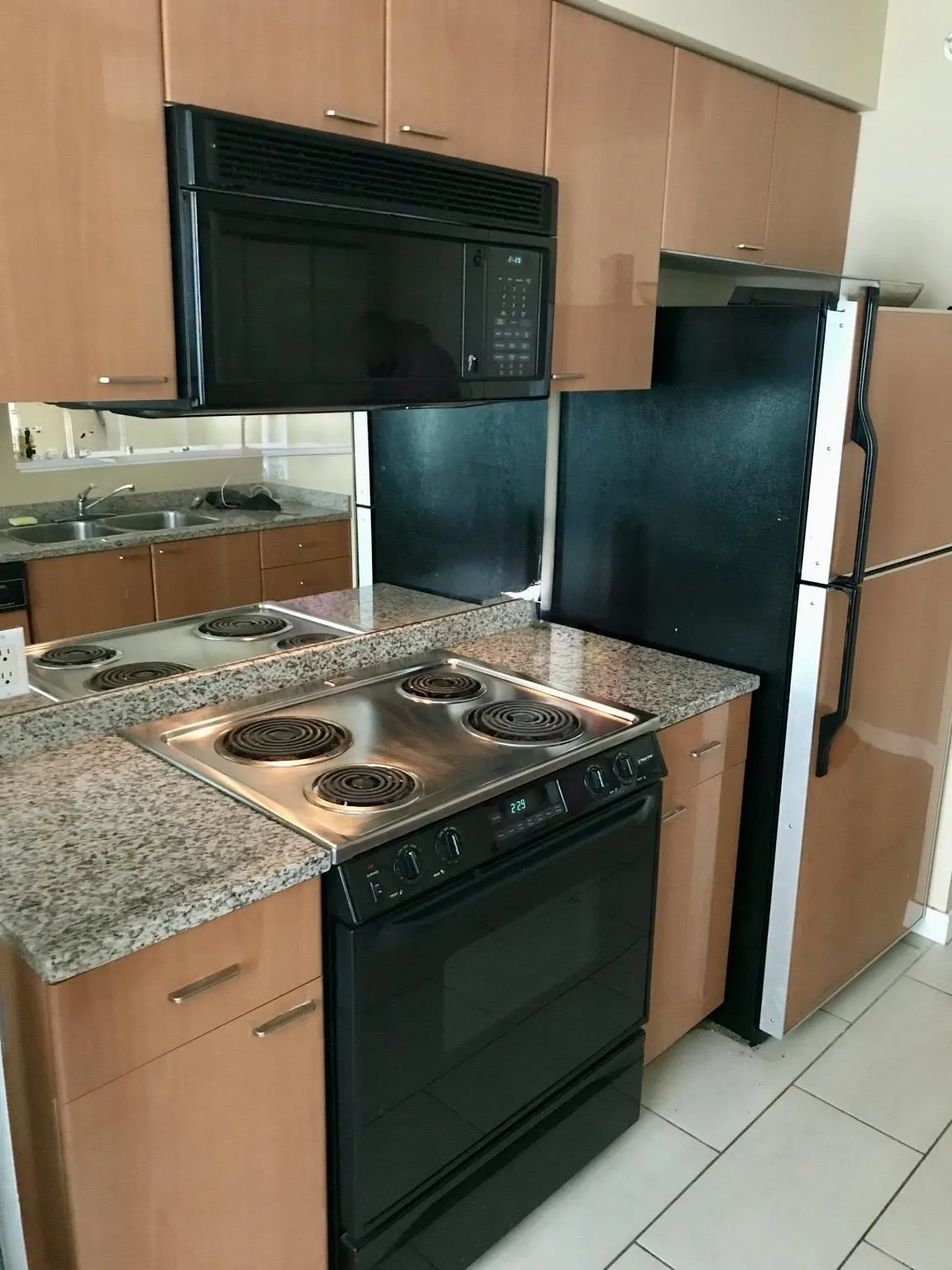 1501 1288 W Georgia Street