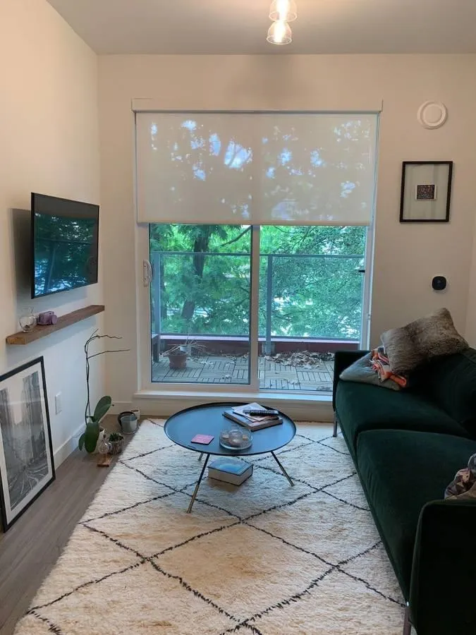 303 379 E Broadway Street