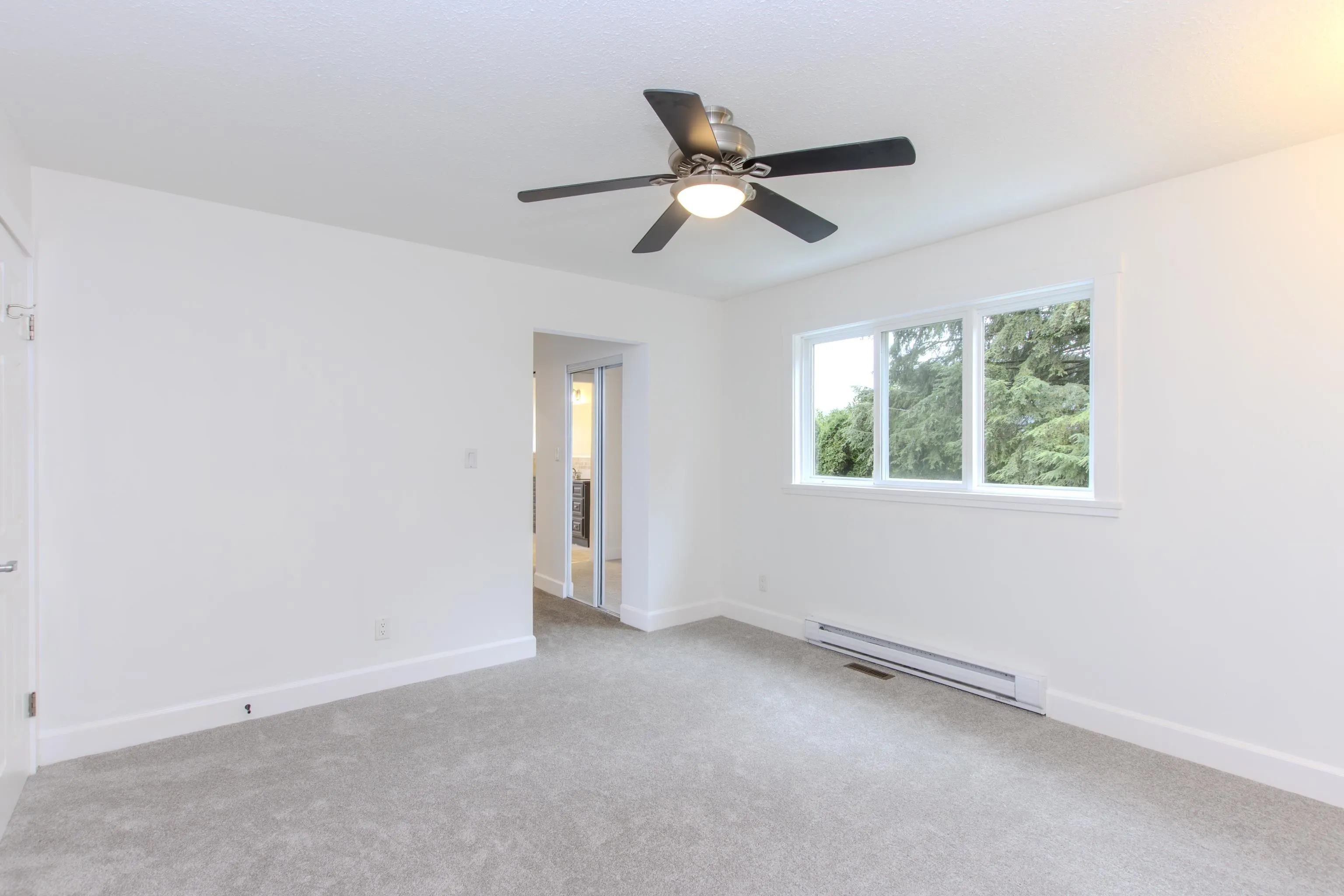 40809 Mountain Place