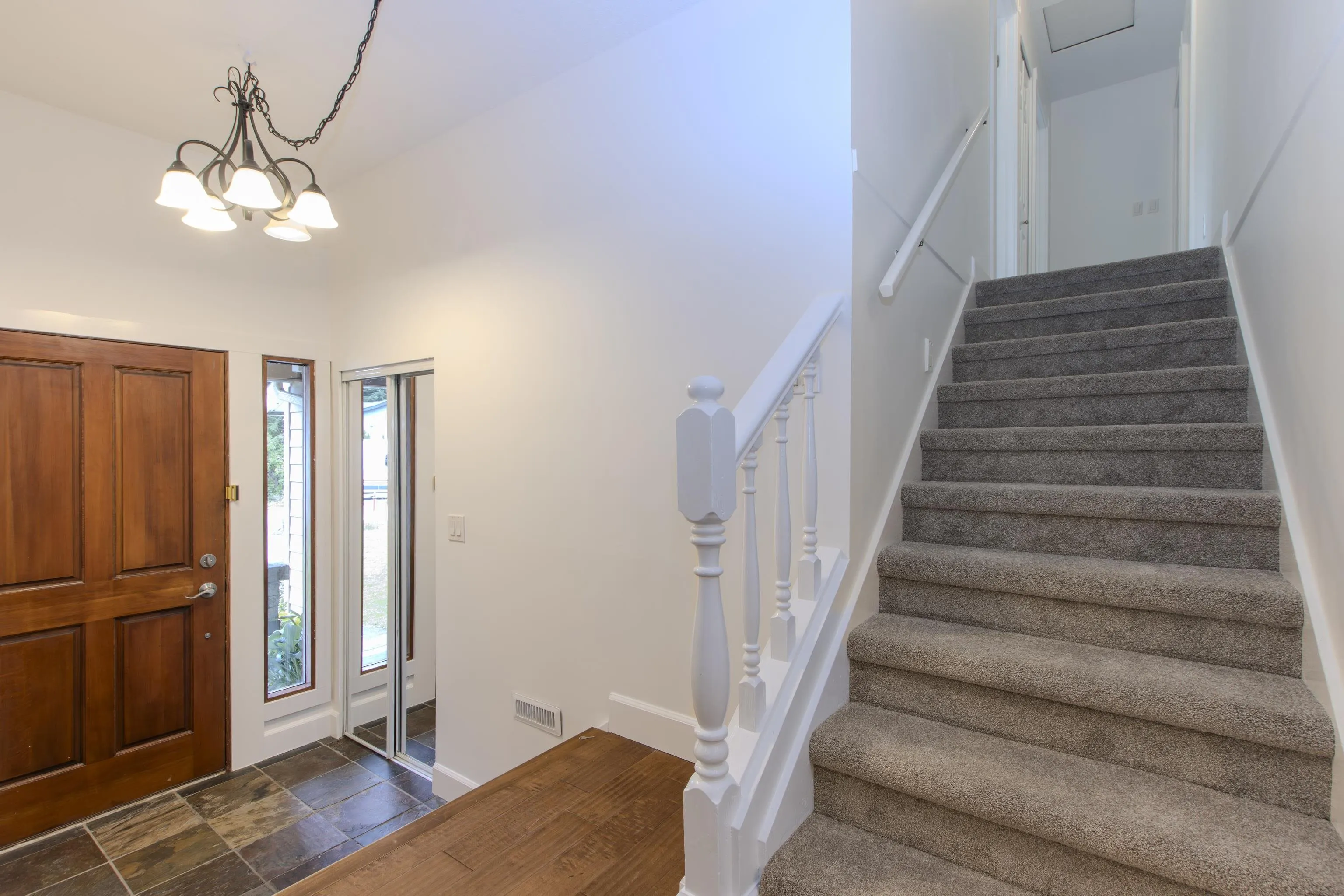 40809 Mountain Place