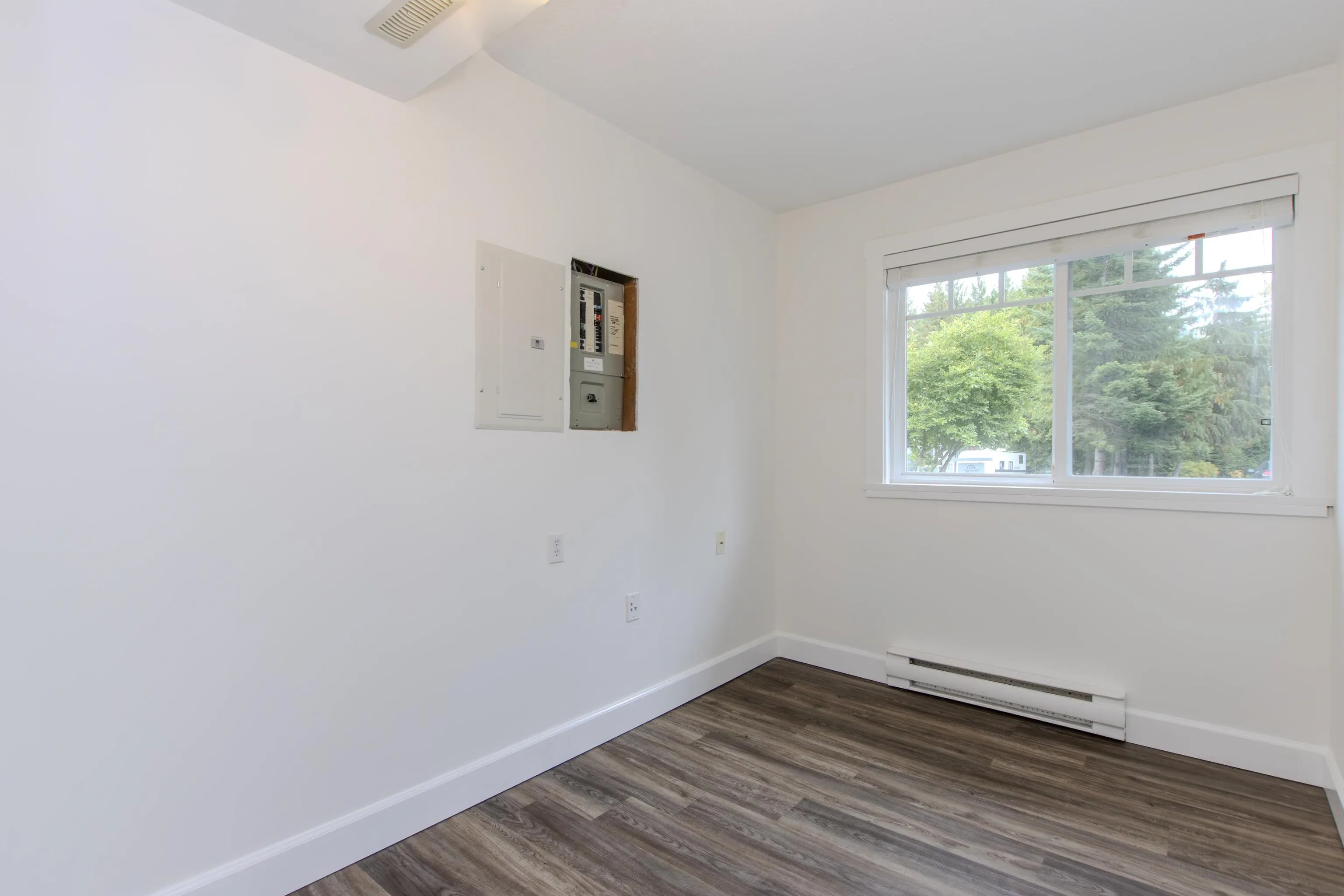 40809 Mountain Place