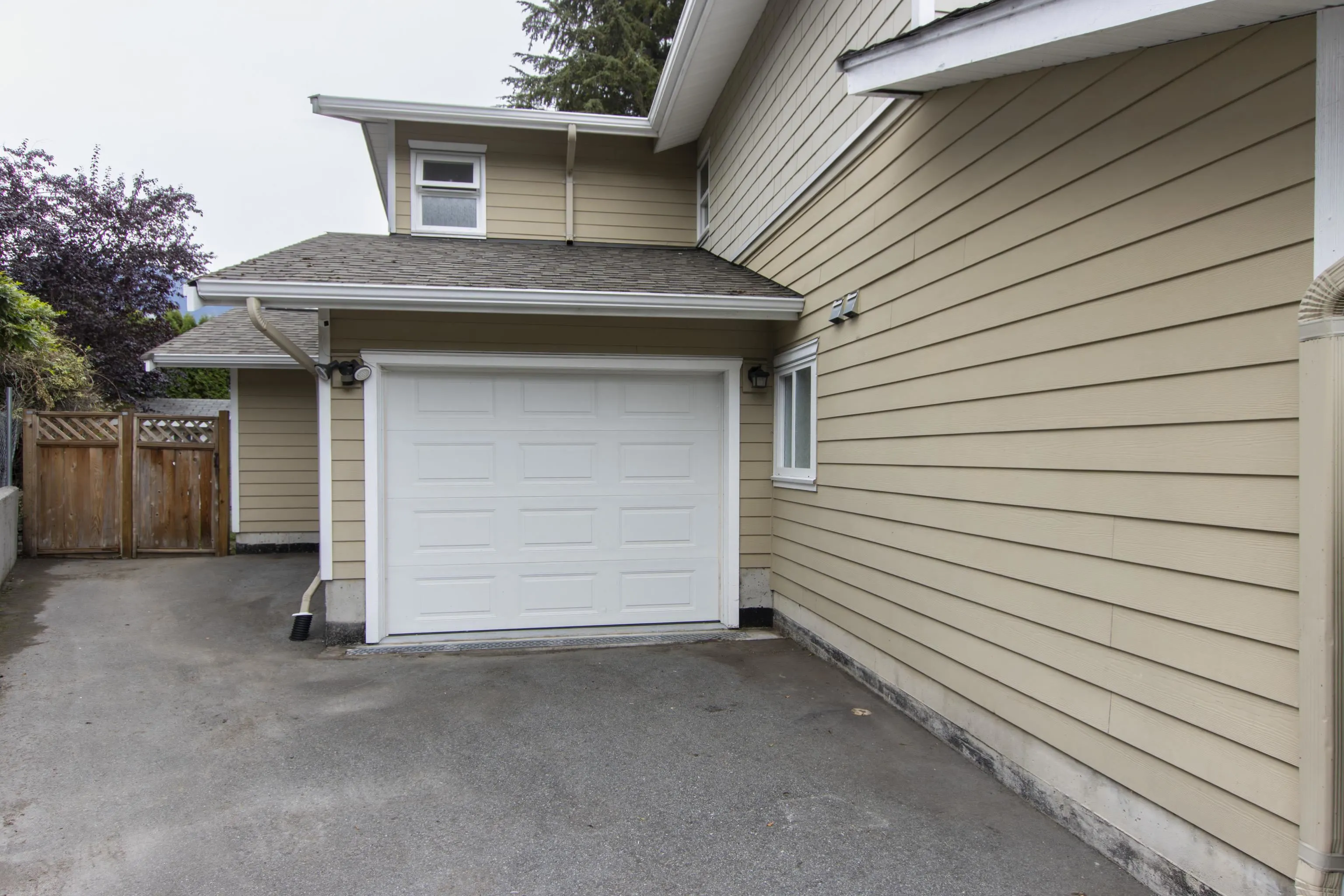 40809 Mountain Place