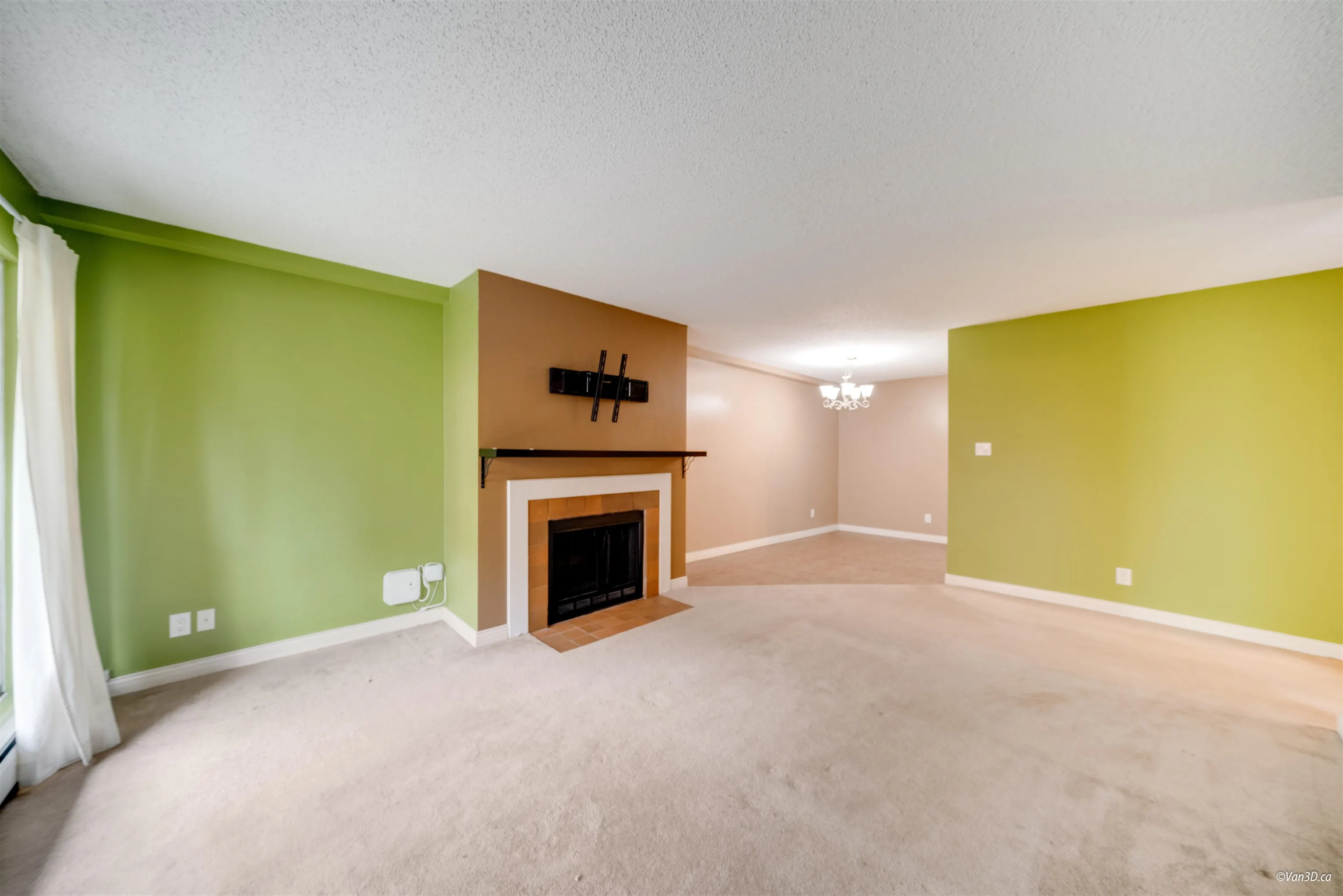 115 8591 Westminster Highway