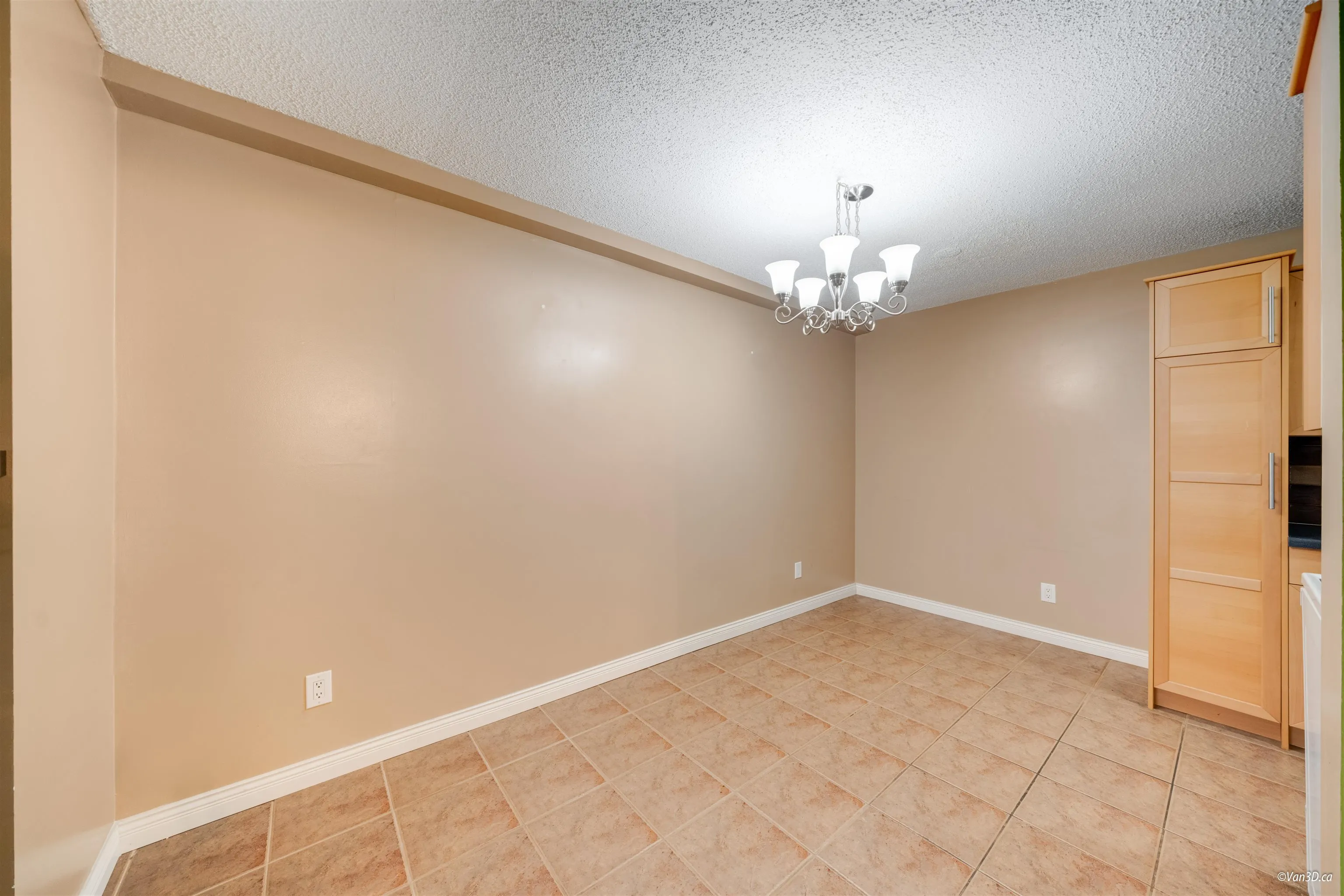 115 8591 Westminster Highway