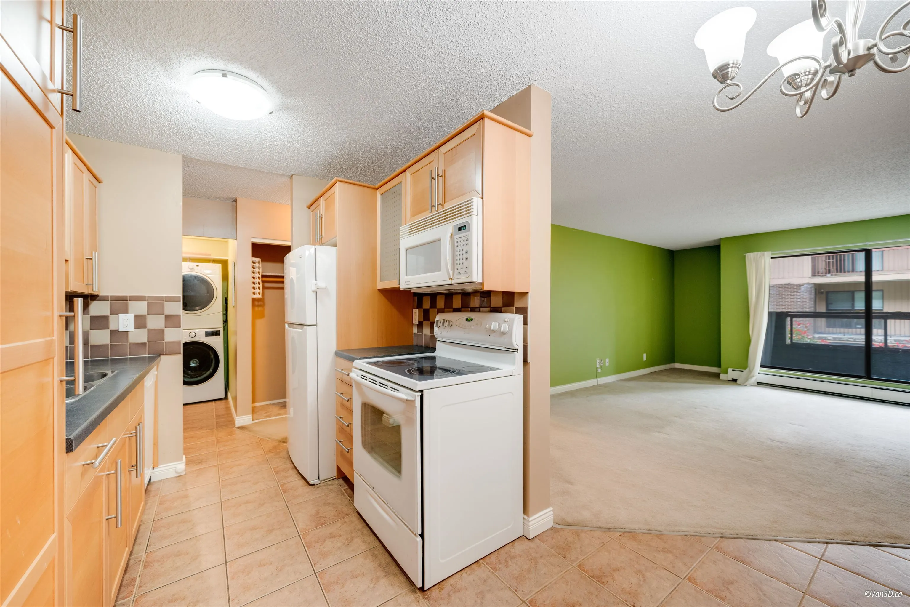 115 8591 Westminster Highway