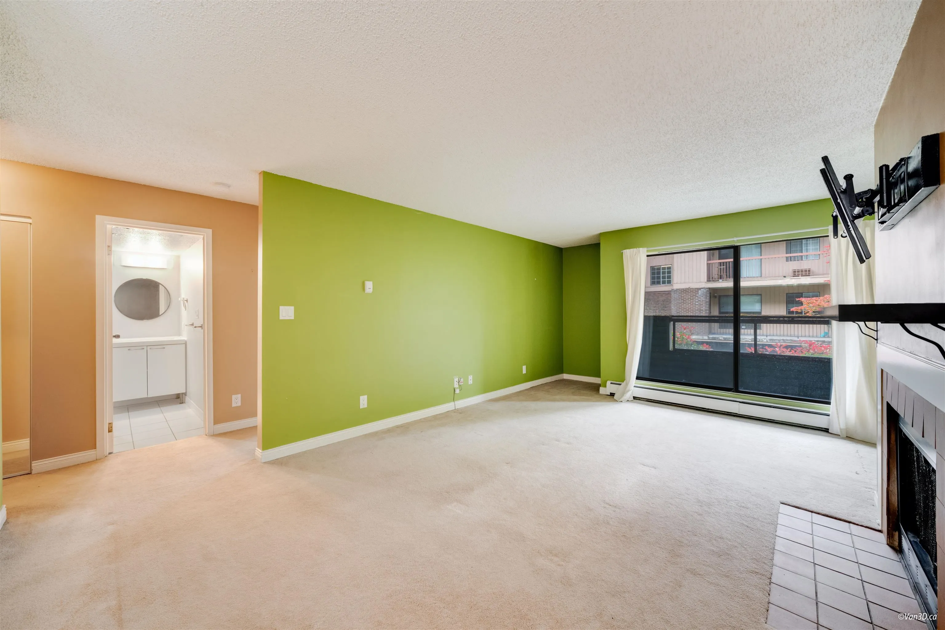 115 8591 Westminster Highway