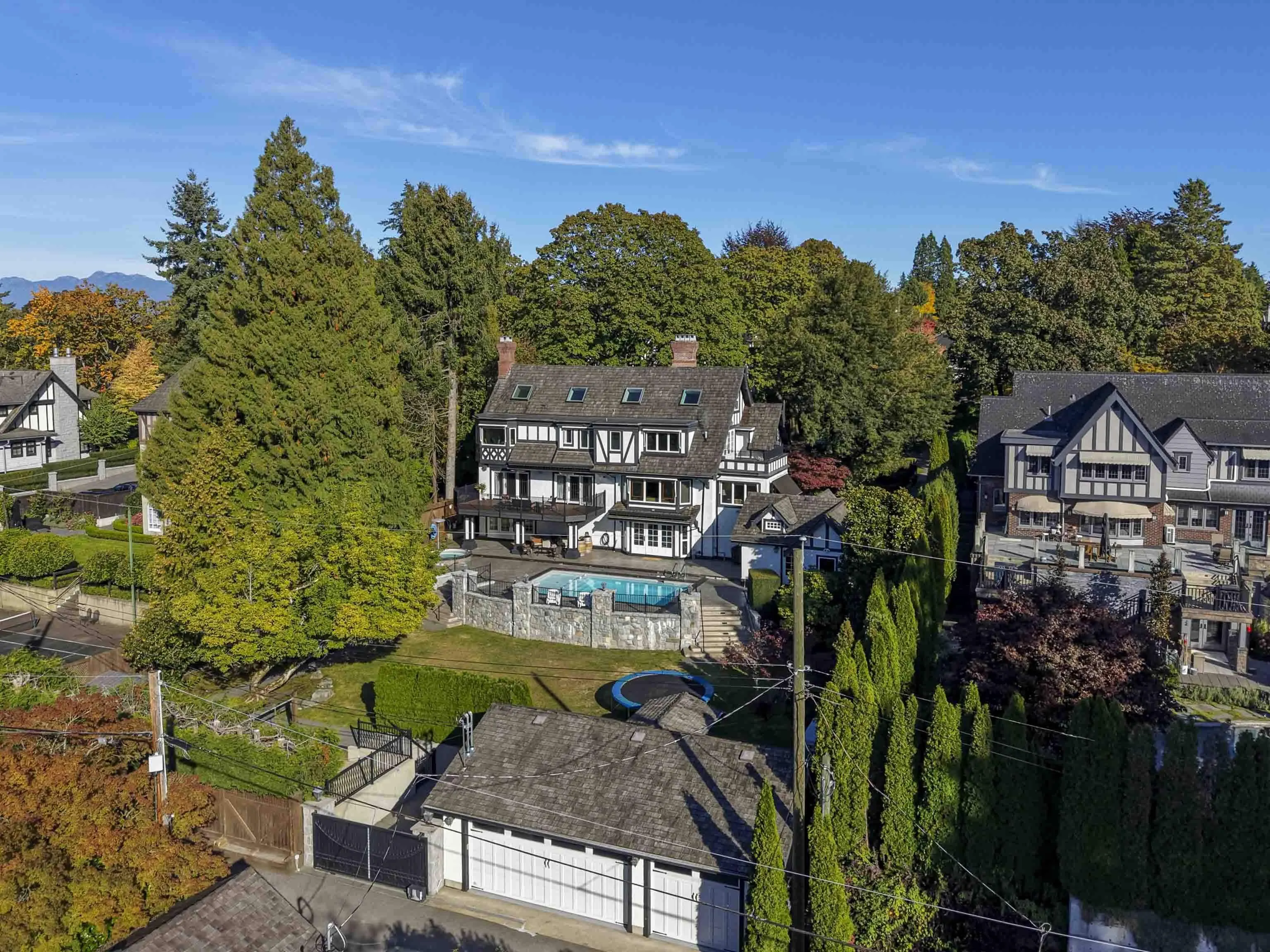 5149 Connaught Drive